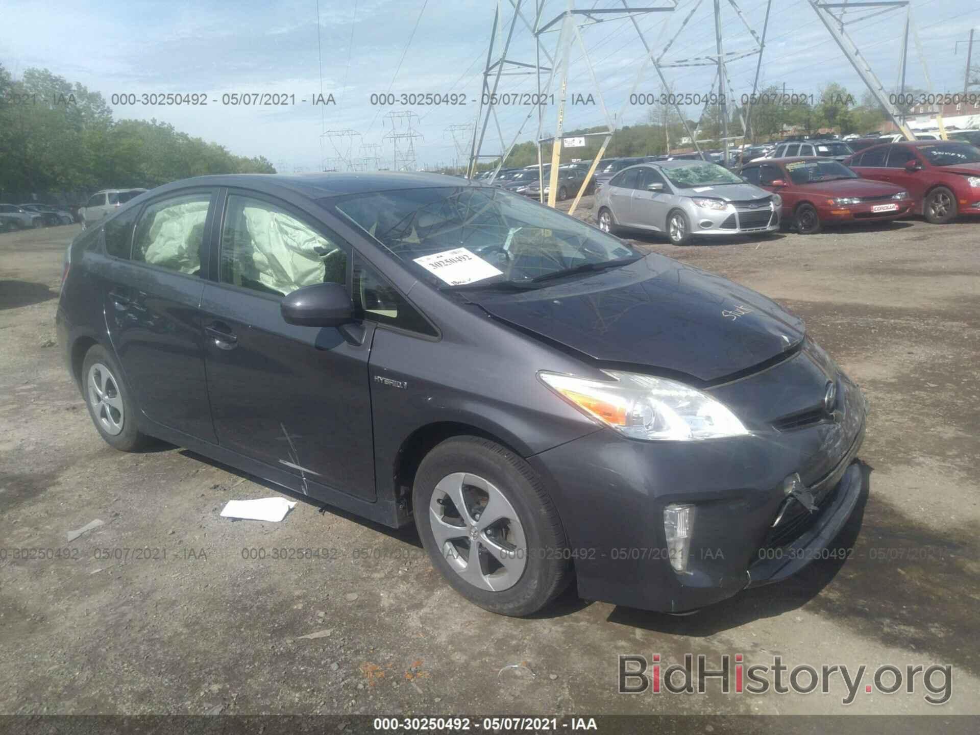 Photo JTDKN3DU2D5591028 - TOYOTA PRIUS 2013