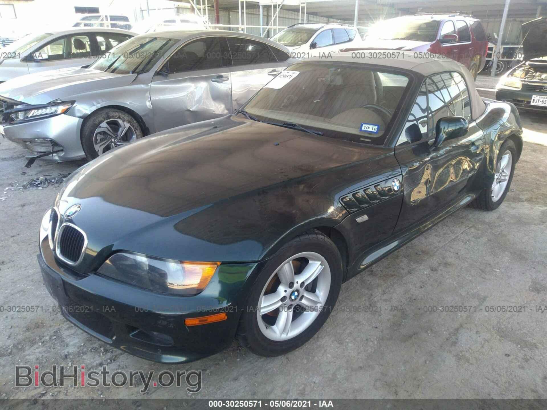 2000 BMW Z3 - VIN: 4USCH9340YLF86358 - Фото 2