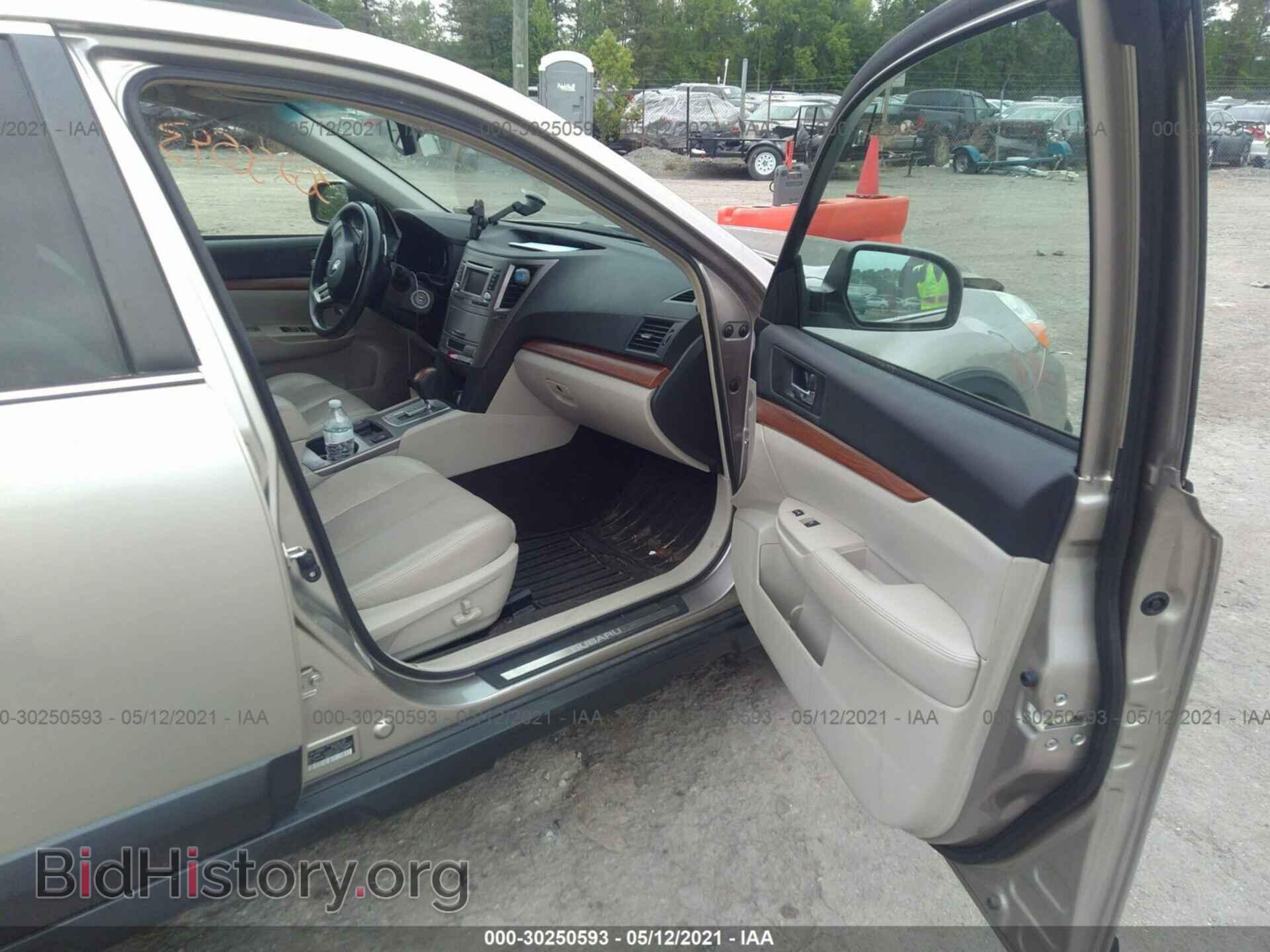 2014 SUBARU OUTBACK - VIN: 4S4BRCLC0E3327036 - Фото 5