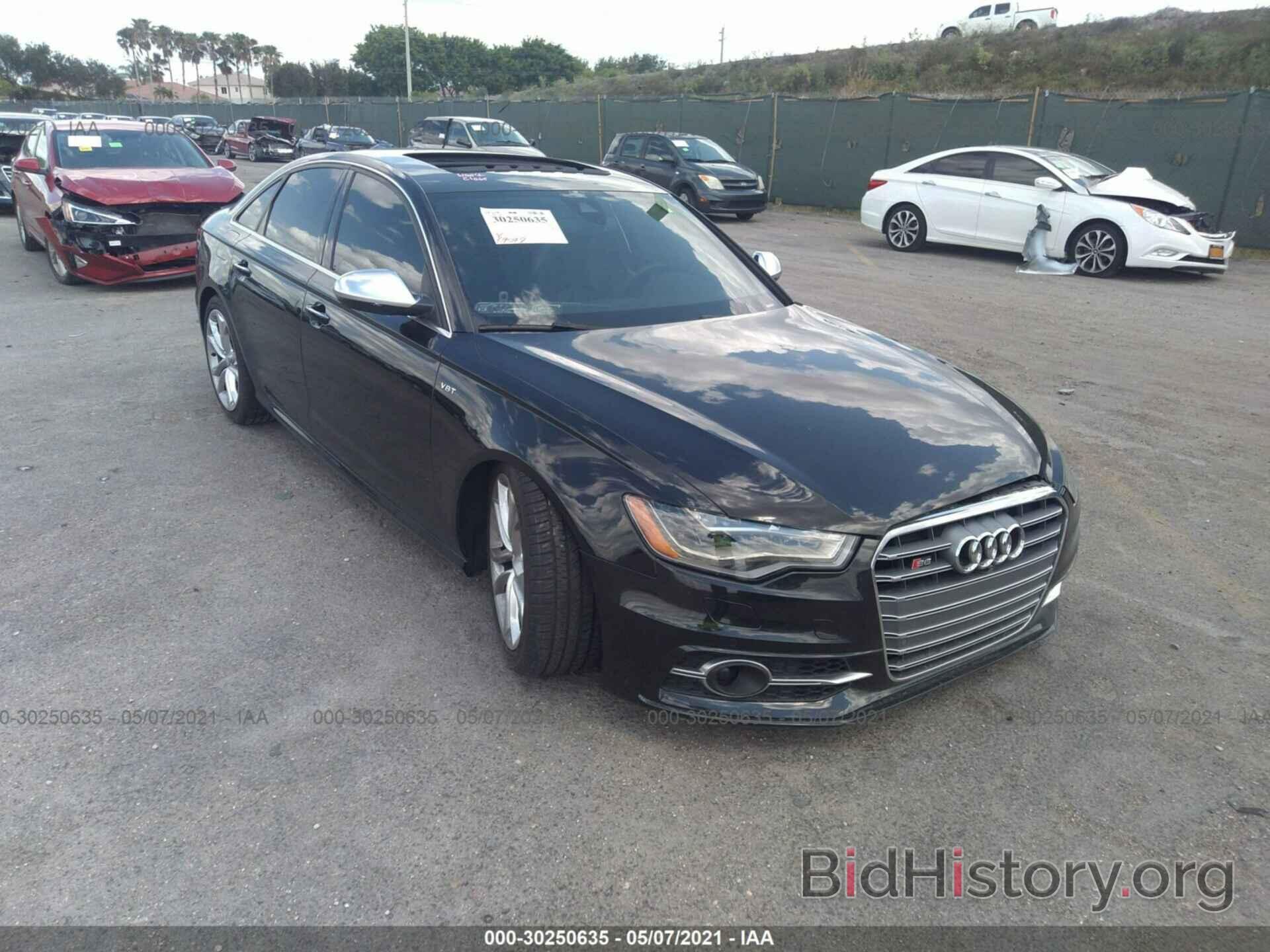 Photo WAUF2AFC0EN003841 - AUDI S6 2014