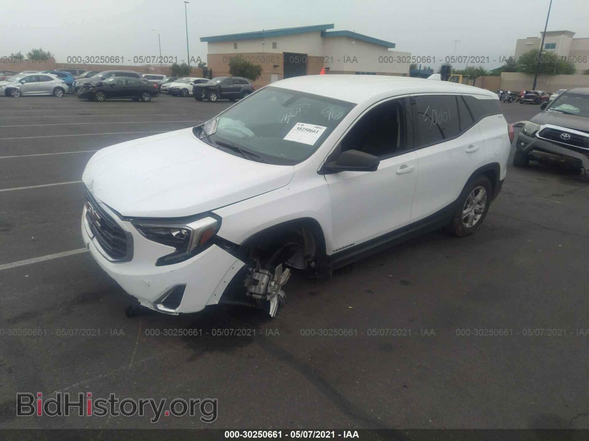 2019 GMC TERRAIN - VIN: 3GKALLEV5KL271700 - Фото 2