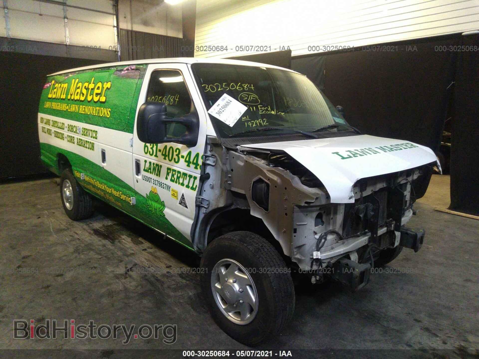 Photo 1FTSS3EL7BDA24086 - FORD ECONOLINE CARGO VAN 2011