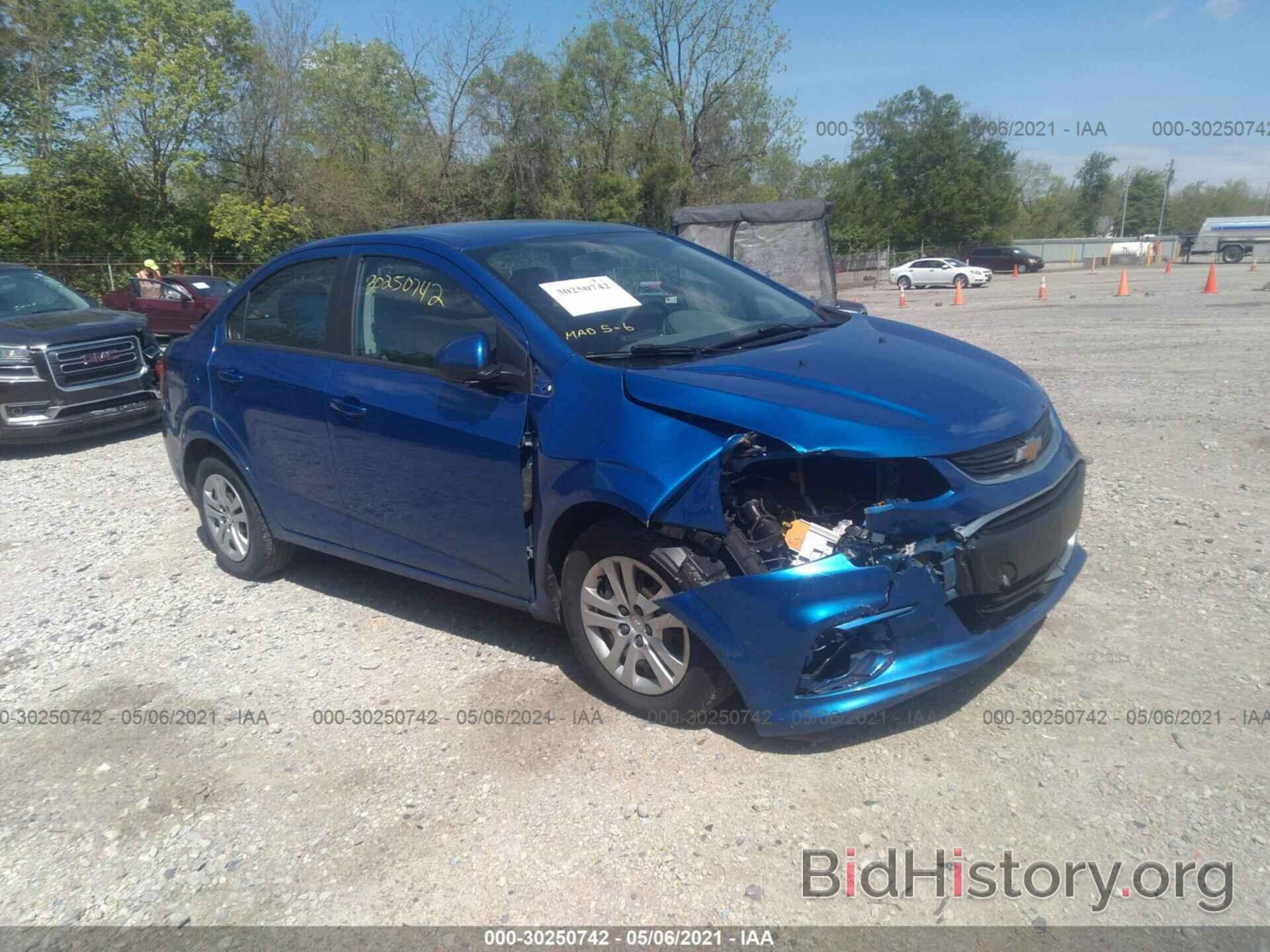 Photo 1G1JB5SH6H4151422 - CHEVROLET SONIC 2017