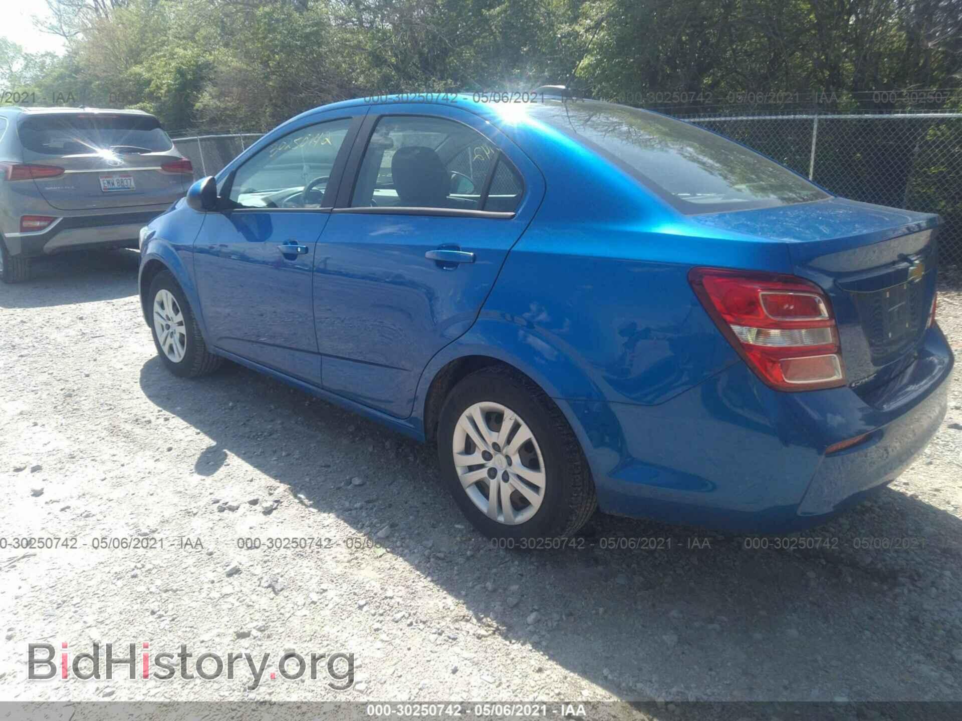 2017 CHEVROLET SONIC - VIN: 1G1JB5SH6H4151422 - Фото 3