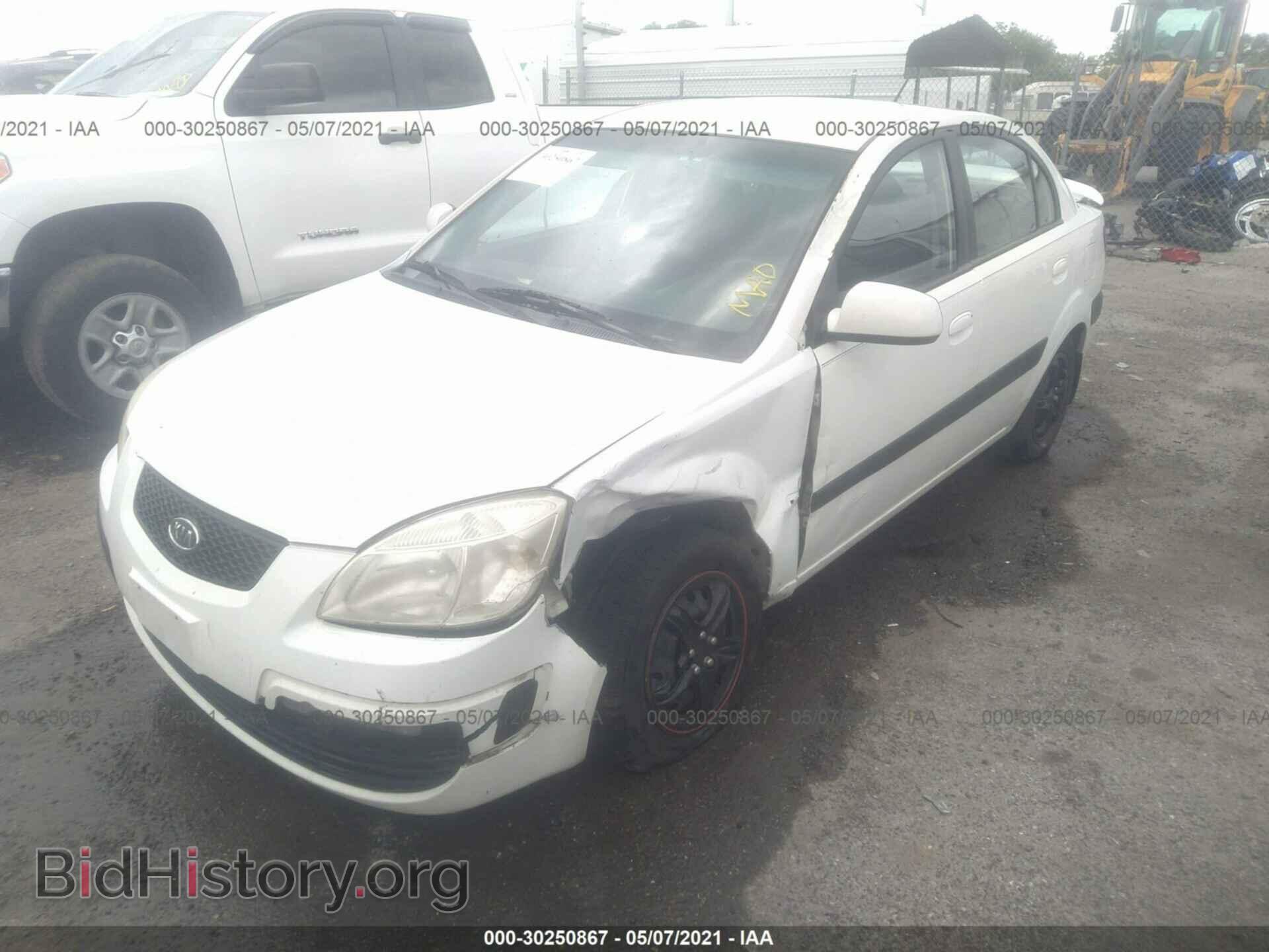 2007 KIA RIO - VIN: KNADE123976257095 - Фото 2