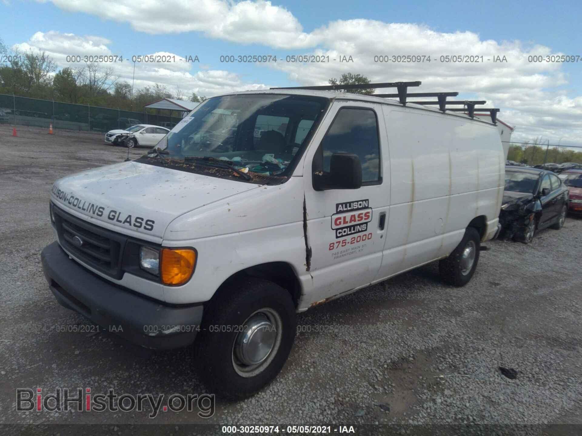 2006 FORD ECONOLINE CARGO VAN - VIN: 1FTNE24W56HB44509 - Photo 2