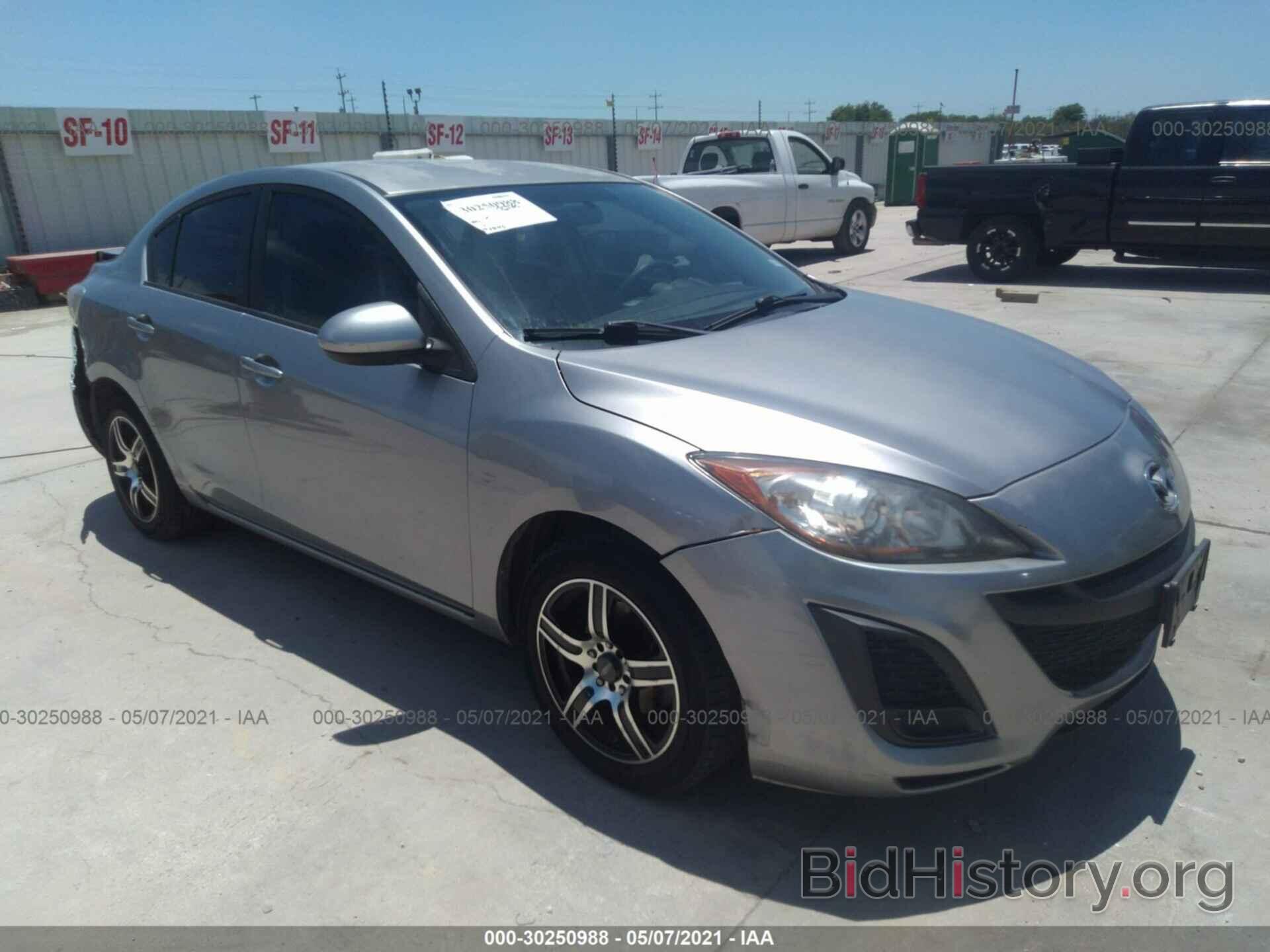 Photo JM1BL1UFXB1383110 - MAZDA MAZDA3 2011