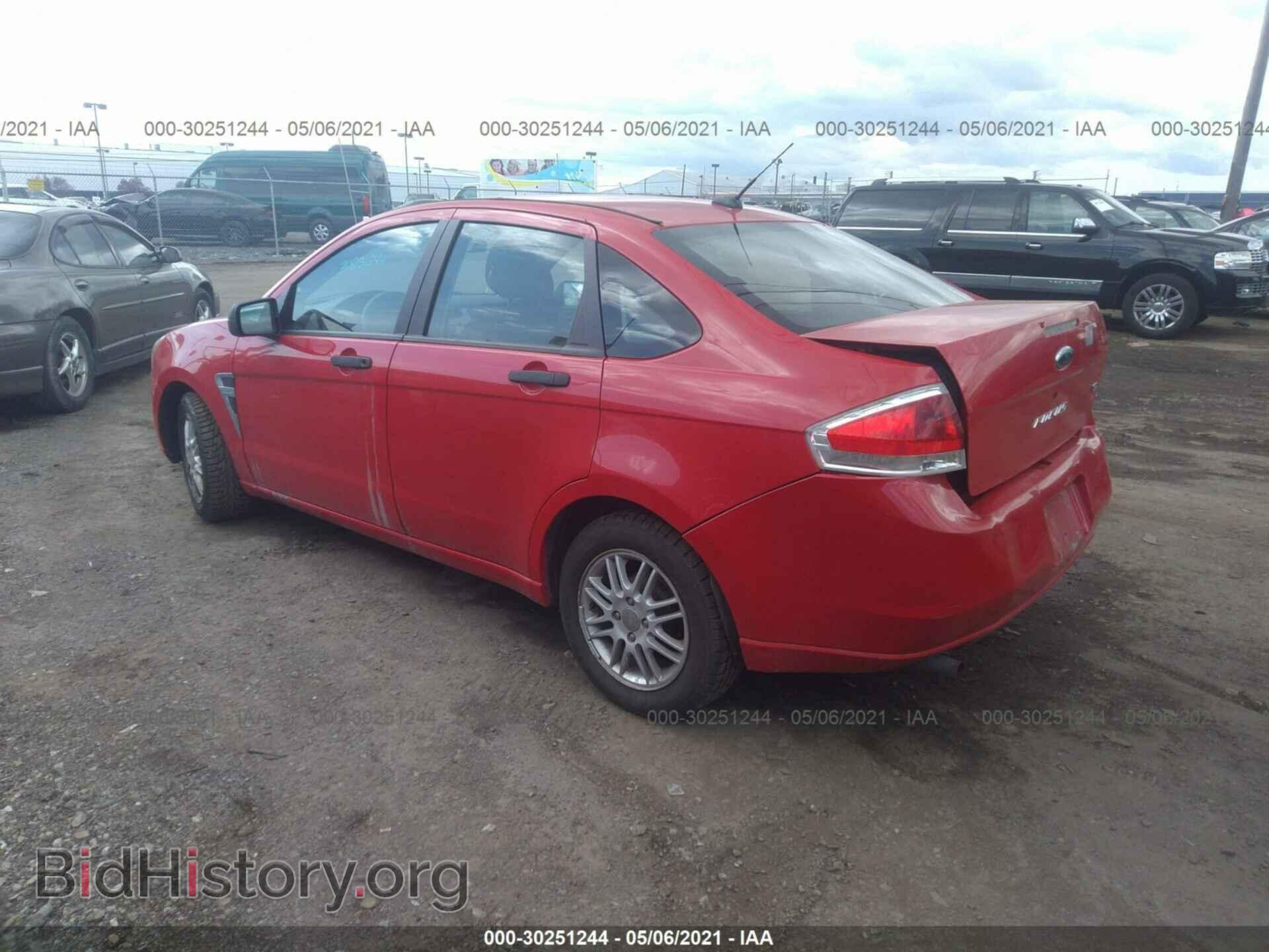 2008 FORD FOCUS - VIN: 1FAHP35N18W161654 - Фото 3