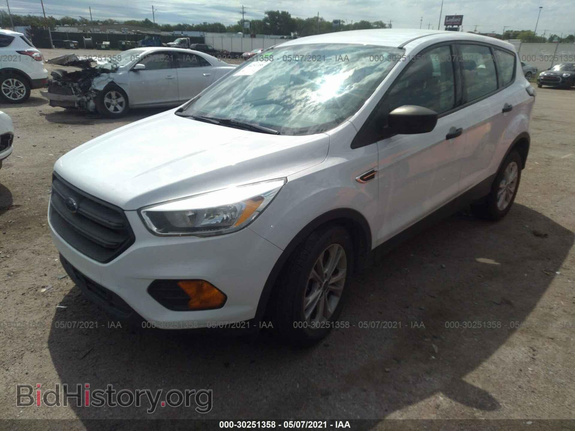 2017 FORD ESCAPE - VIN: 1FMCU0F78HUE16657 - Фото 2