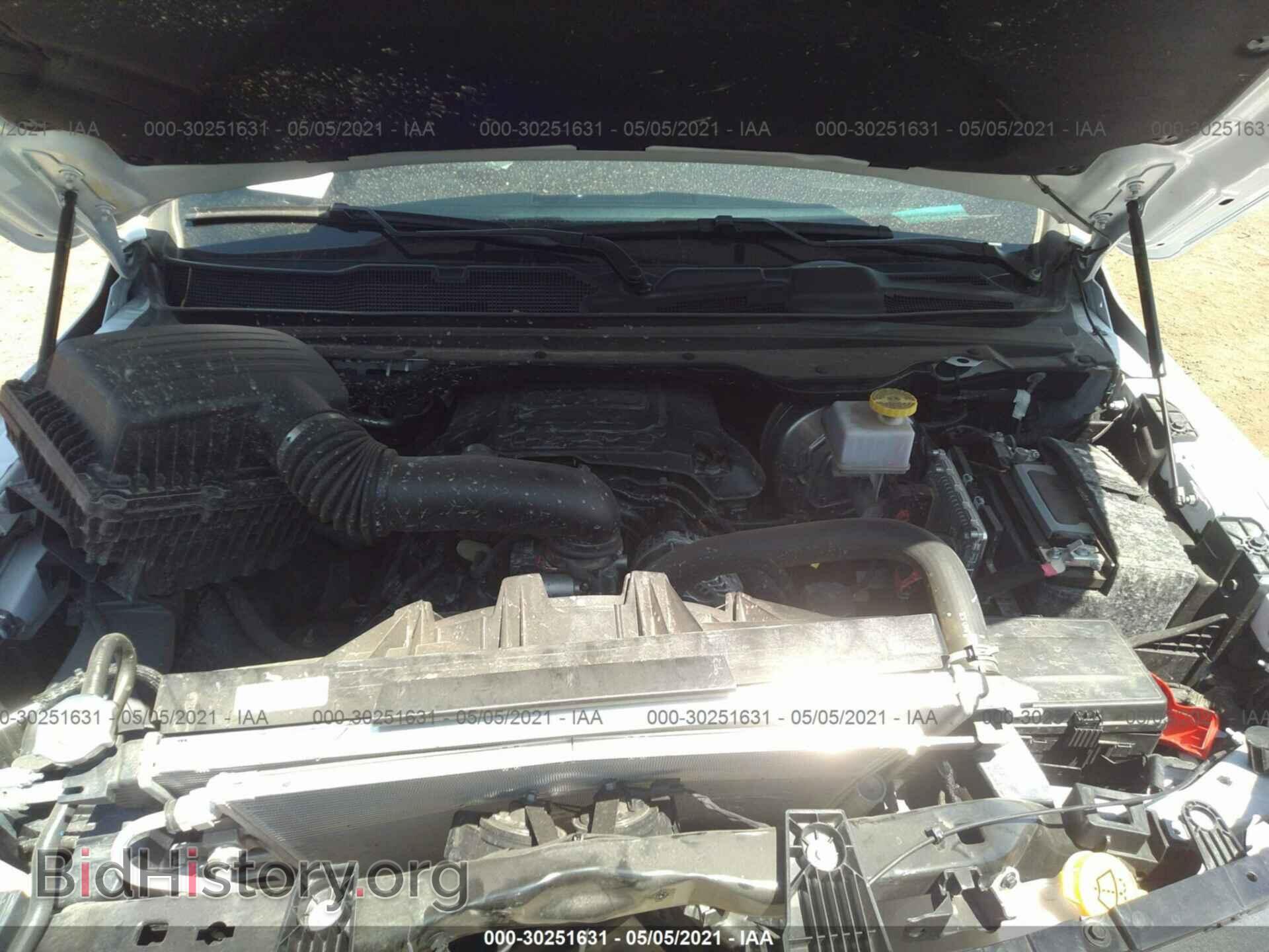 2020 RAM 1500 - VIN: 1C6SRFLT0LN301583 - Photo 10