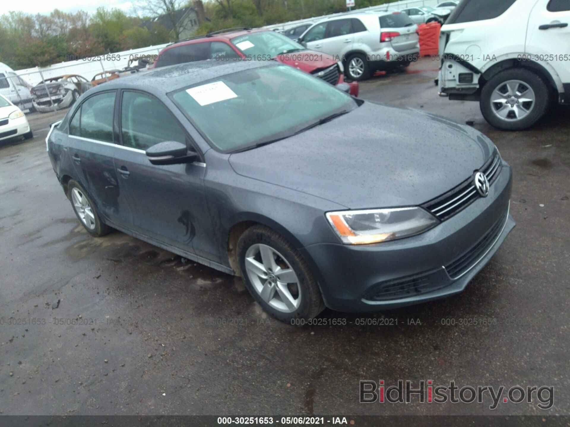 Photo 3VWLL7AJ6EM377325 - VOLKSWAGEN JETTA SEDAN 2014