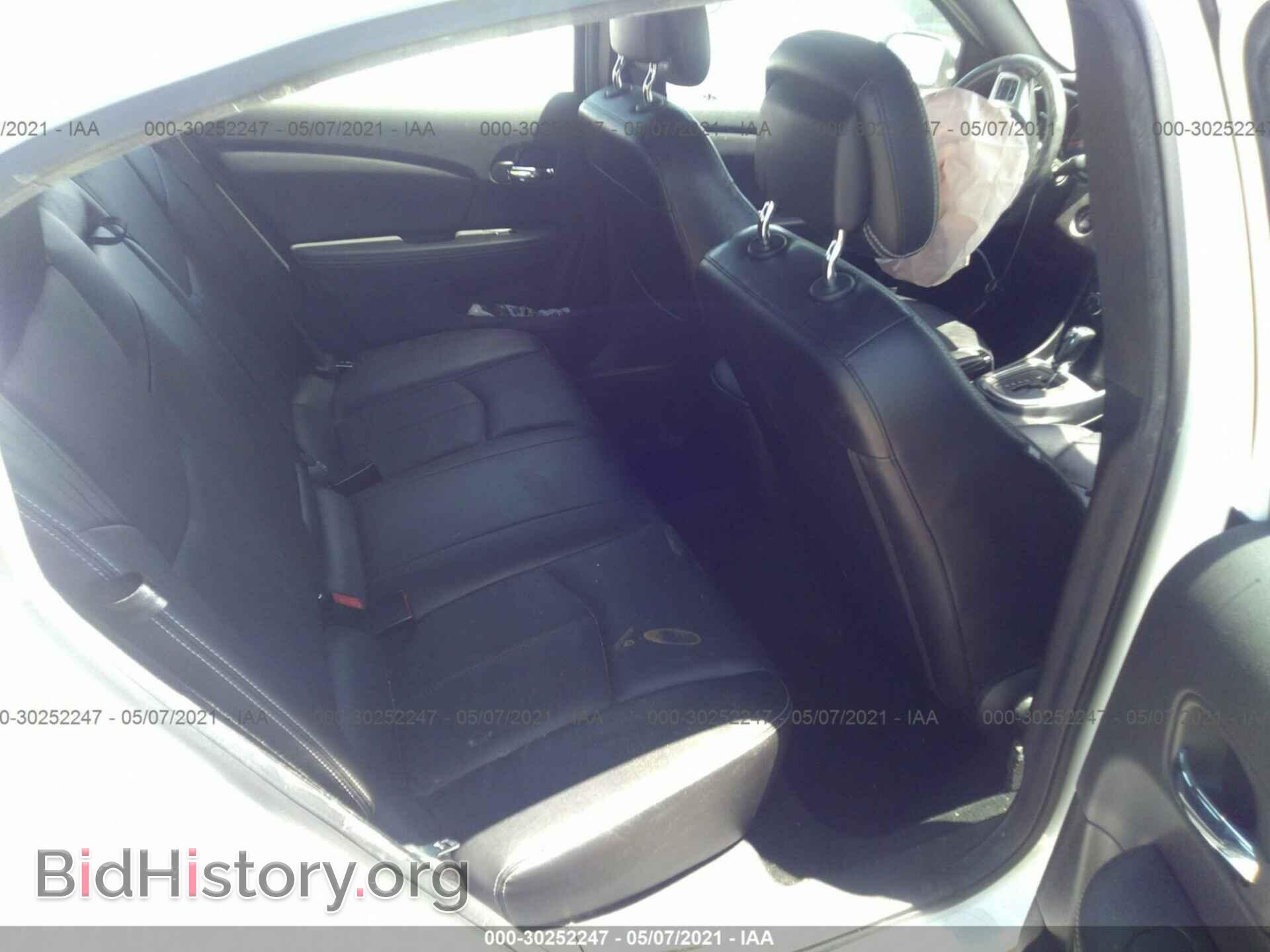 2013 CHRYSLER 200 - VIN: 1C3CCBCG2DN506712 - Photo 8