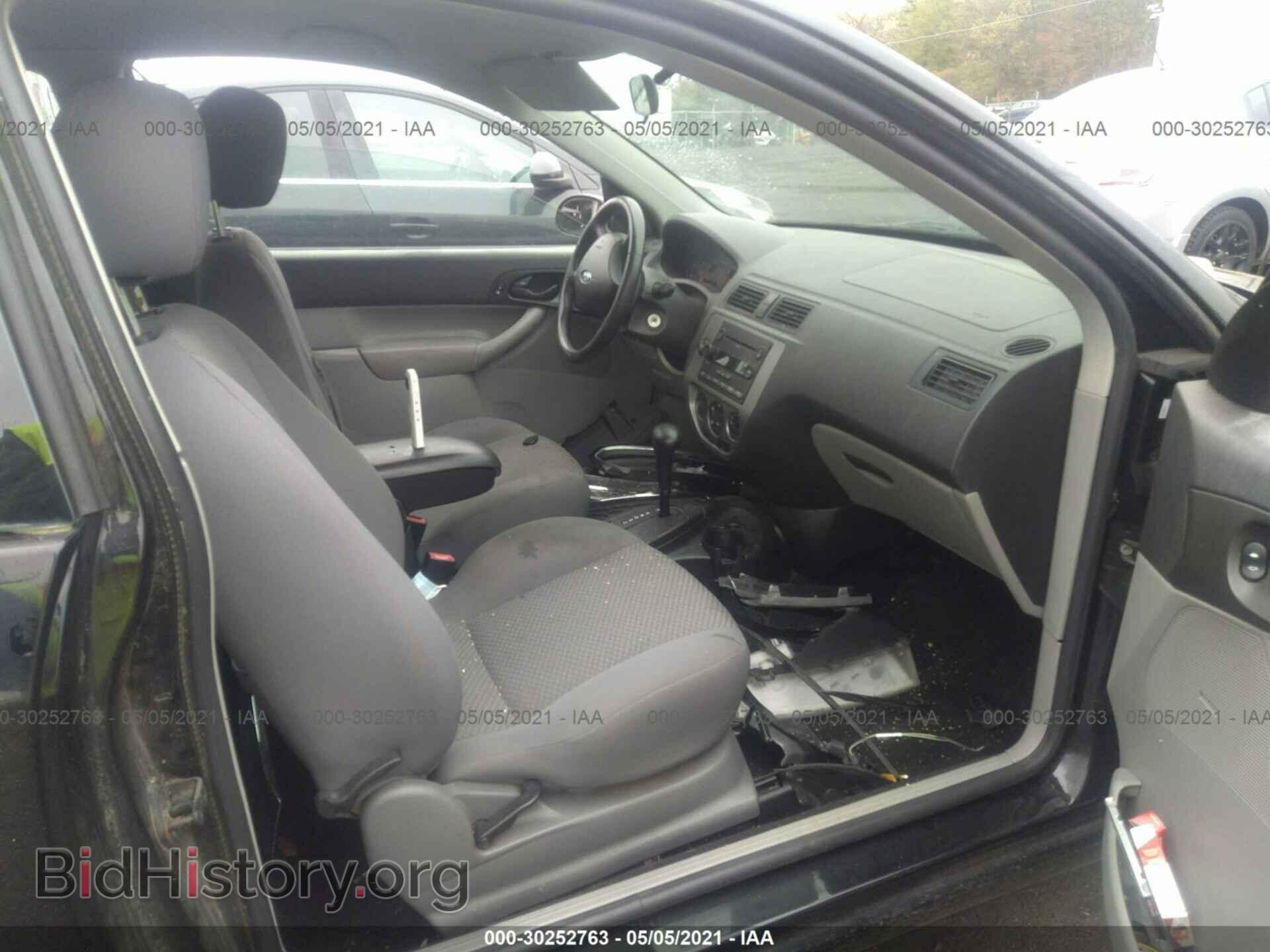 2006 FORD FOCUS - VIN: 1FAFP31N66W160784 - Фото 5