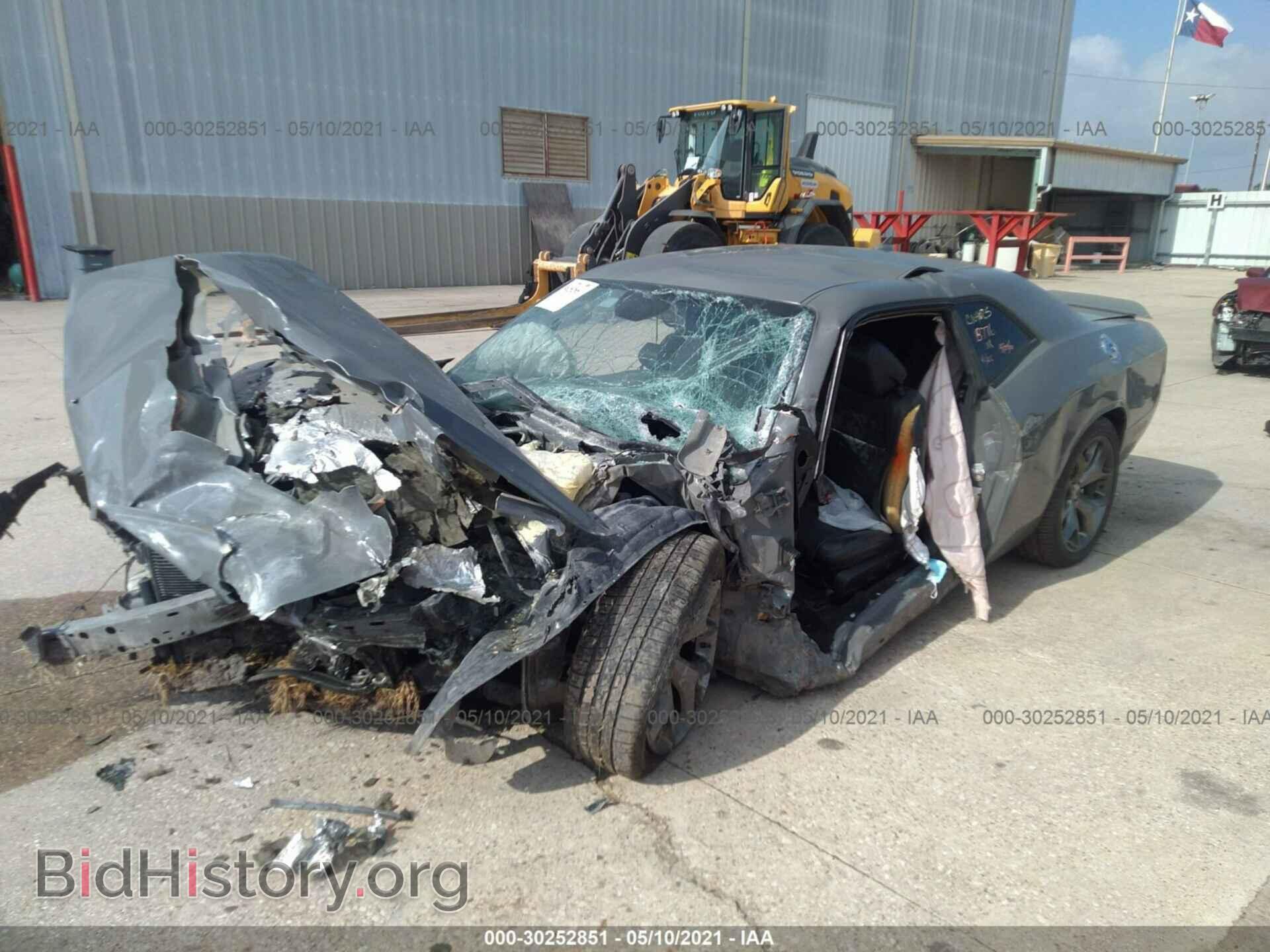 2017 DODGE CHALLENGER - VIN: 2C3CDZAG3HH558776 - Photo 2