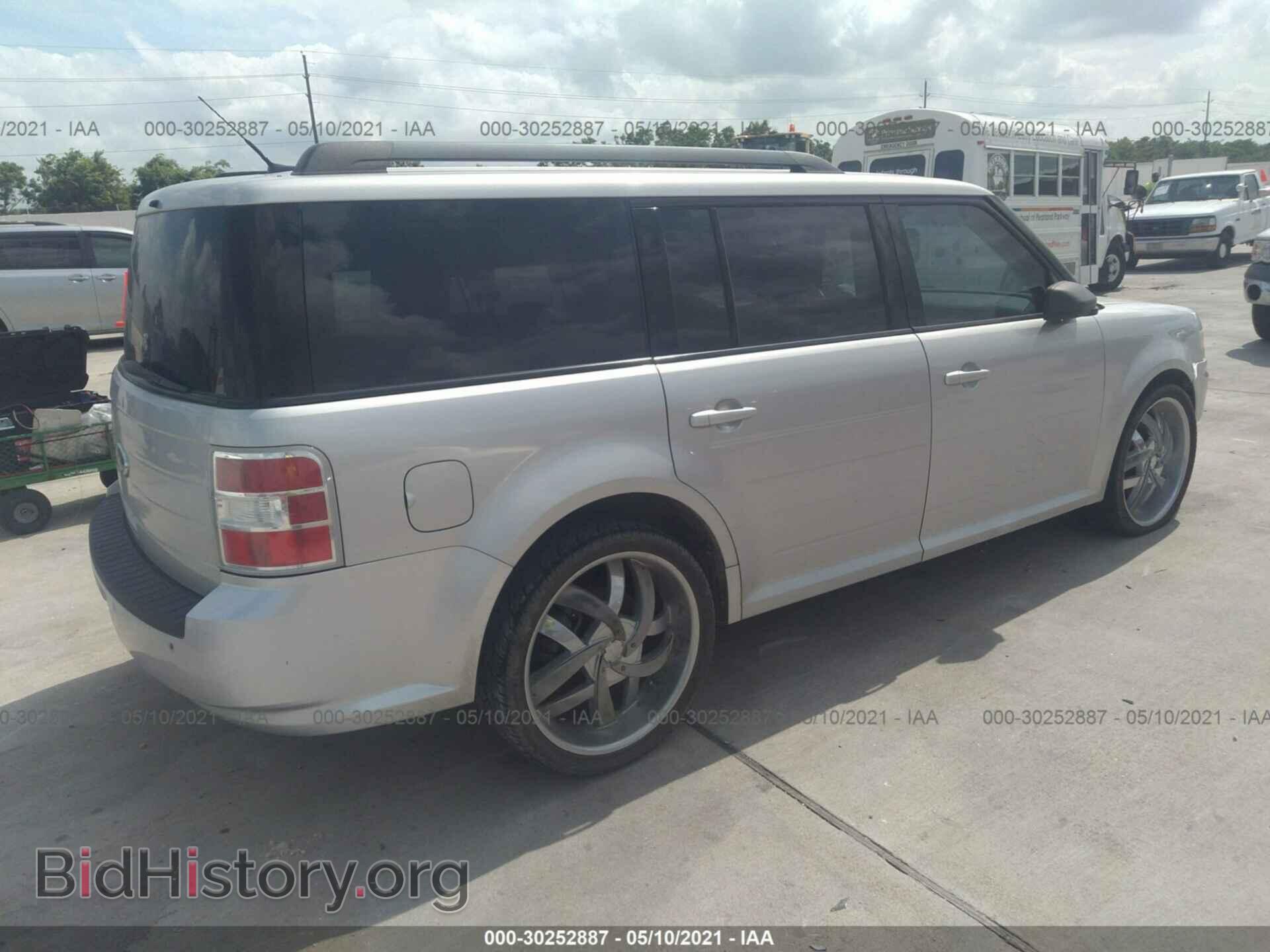 2009 FORD FLEX - VIN: 2FMDK51C09BA07622 - Фото 4