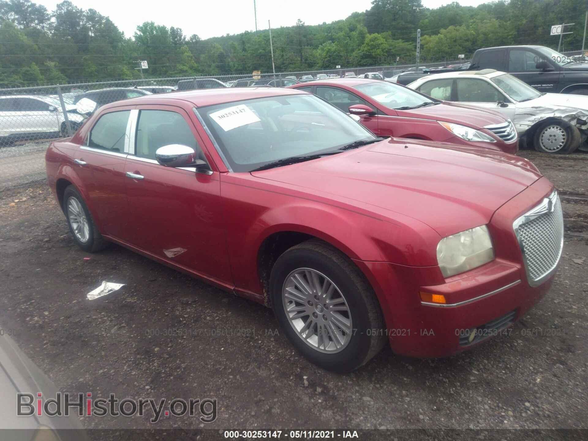 Photo 2C3CA4CD7AH123280 - CHRYSLER 300 2010