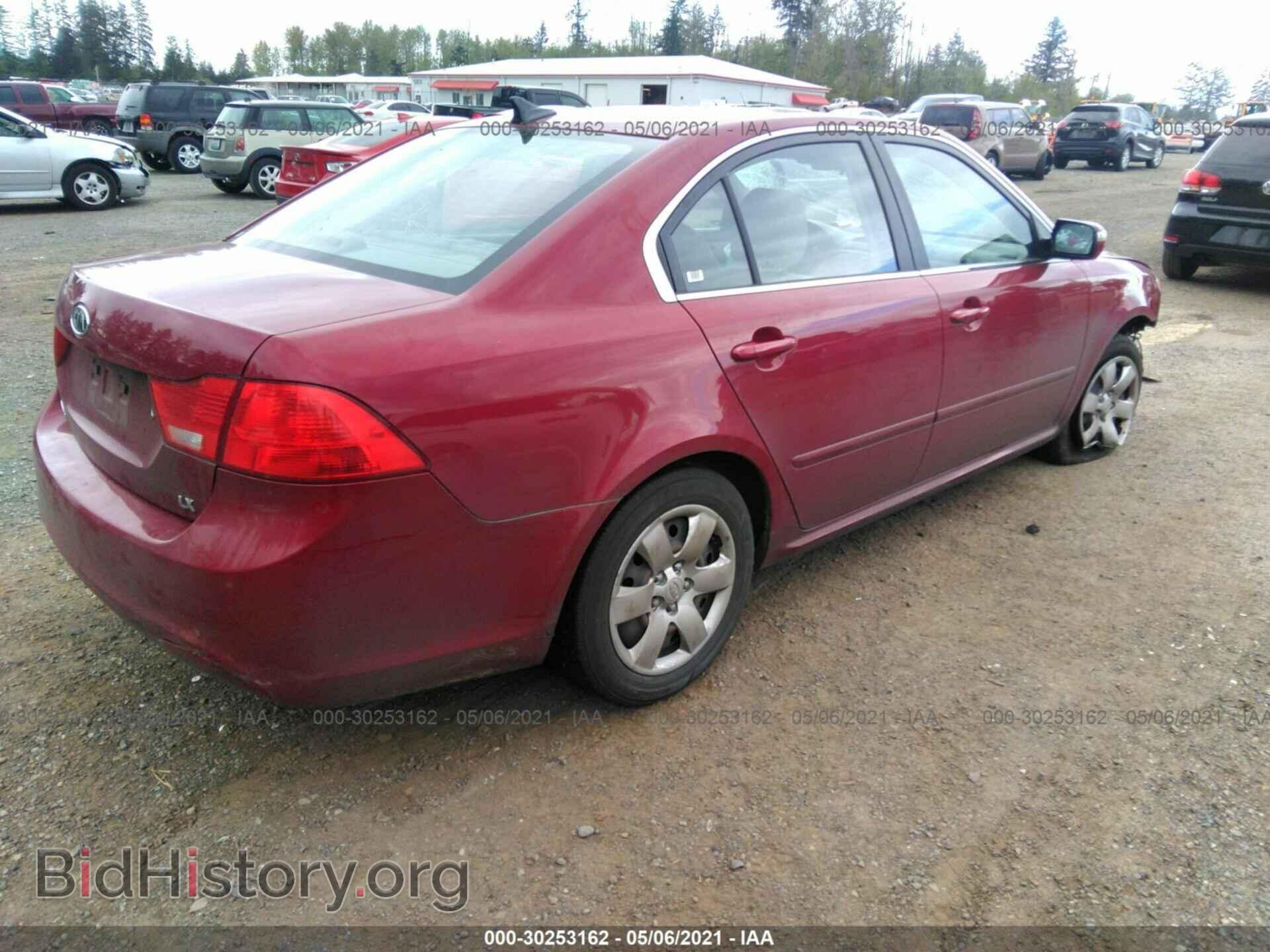 2009 KIA OPTIMA - VIN: KNAGE228495339680 - Фото 4