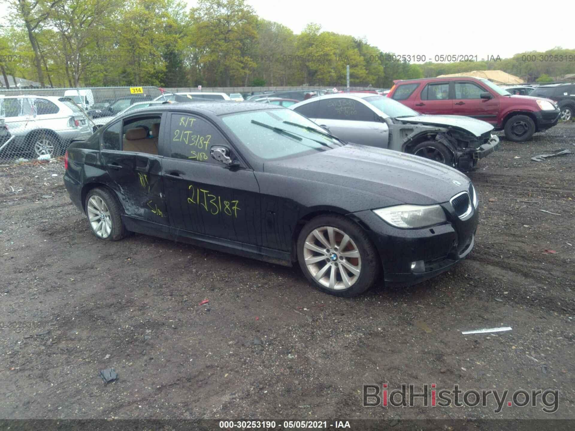 Photo WBAPK5G55BNN25808 - BMW 3 SERIES 2011