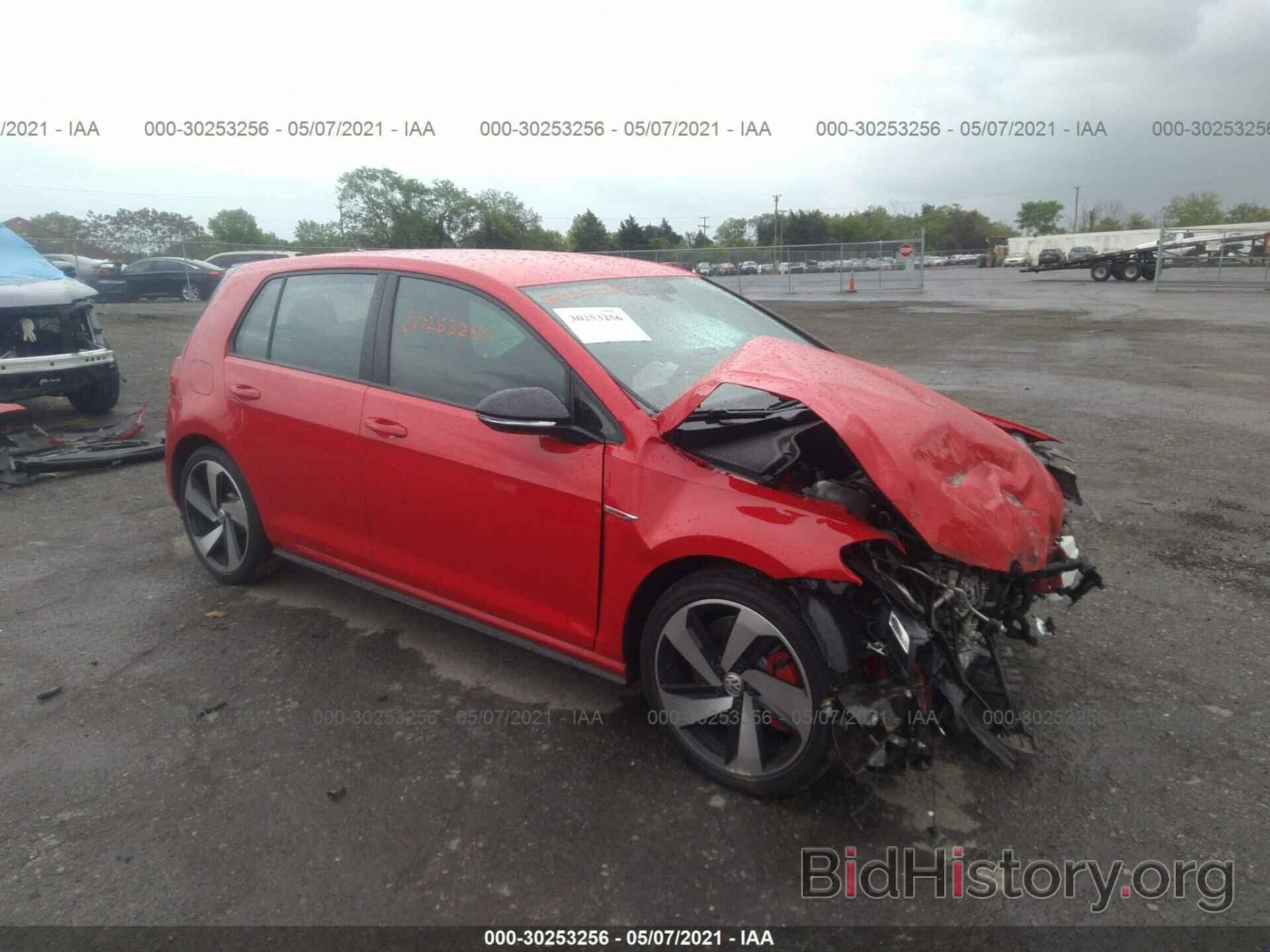 Photo 3VW5T7AU7MM009723 - VOLKSWAGEN GOLF GTI 2021