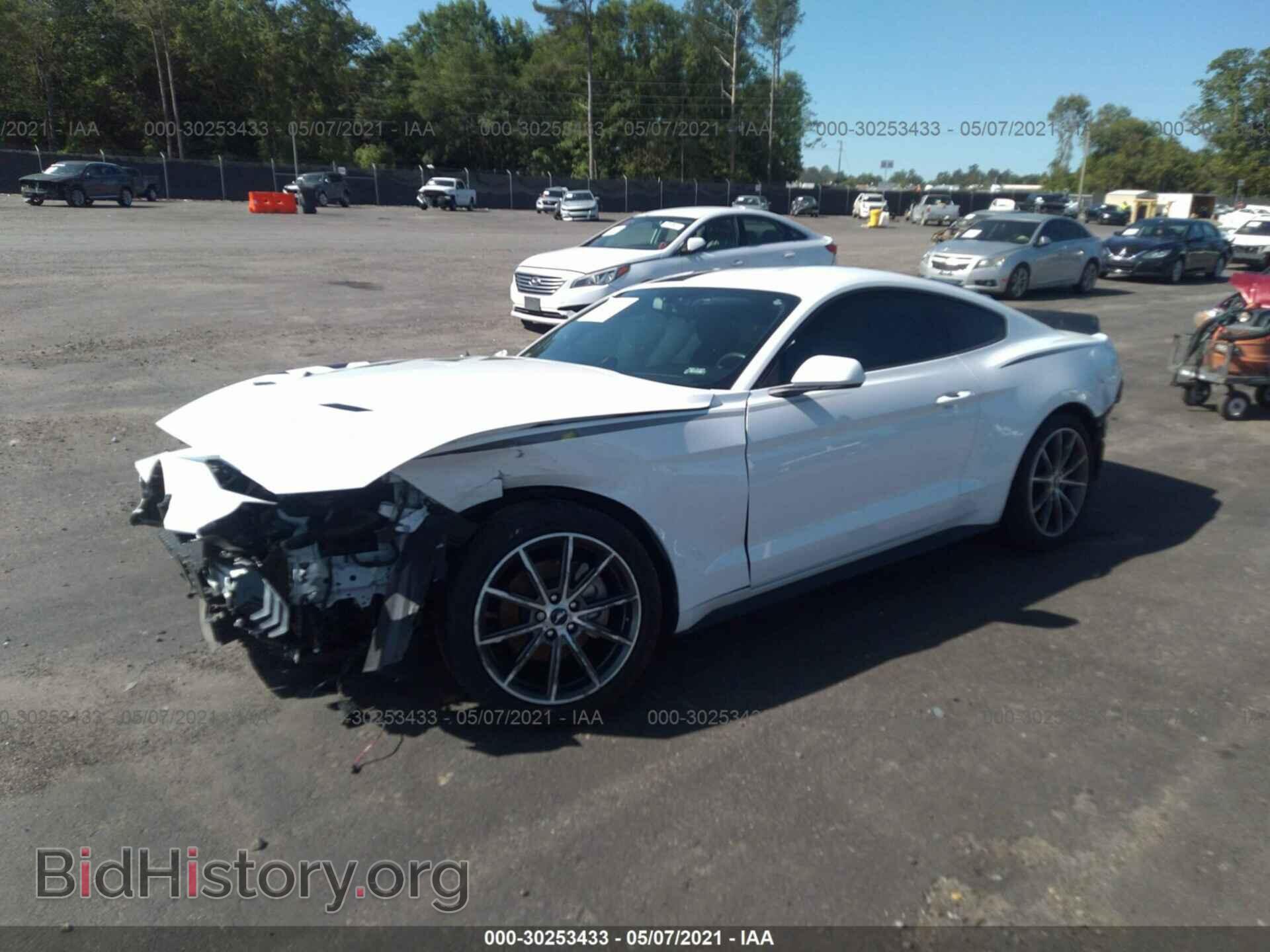 2019 FORD MUSTANG - VIN: 1FA6P8TH9K5111471 - Фото 2