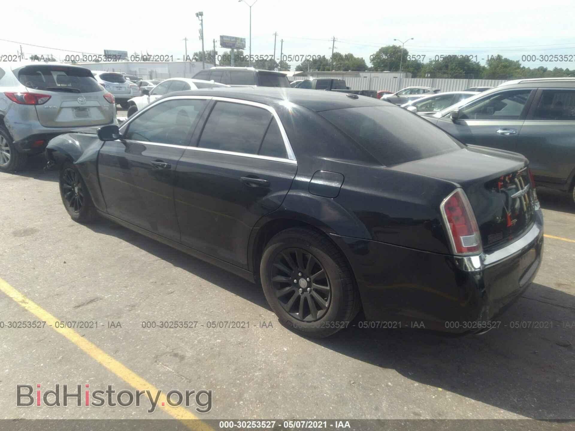 2012 CHRYSLER 300 - VIN: 2C3CCAAG7CH105127 - Фото 3
