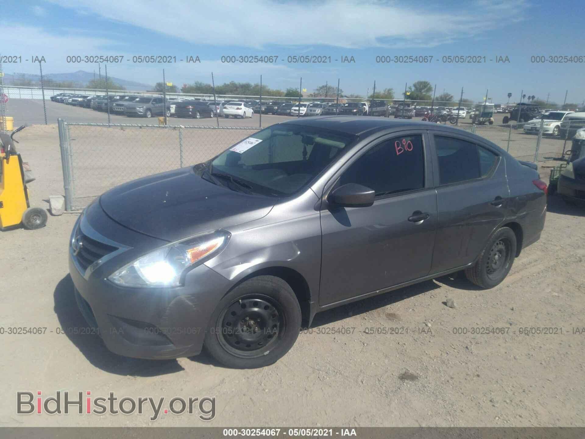 2016 NISSAN VERSA - VIN: 3N1CN7AP9GL822847 - Фото 2