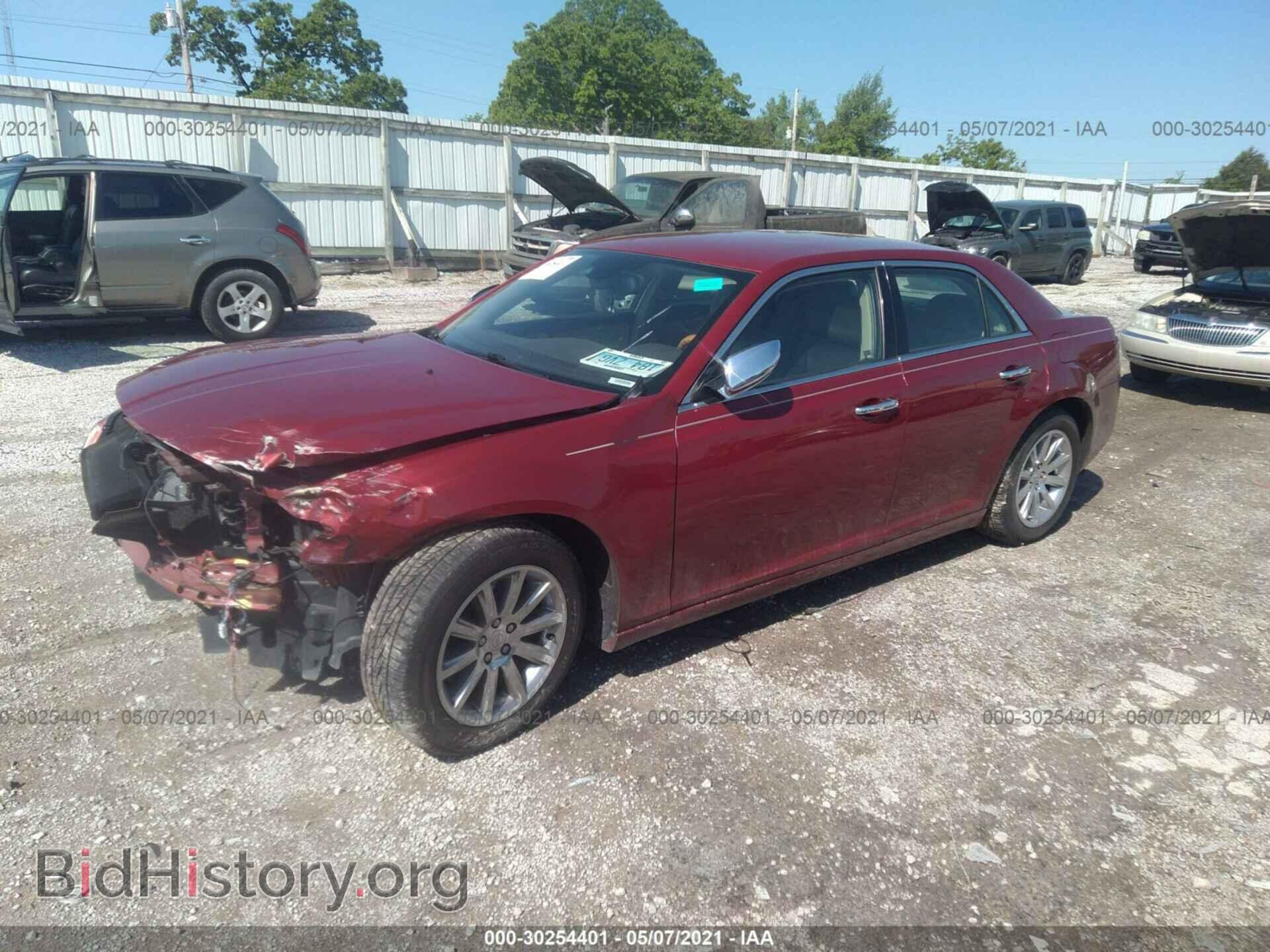 2012 CHRYSLER 300 - VIN: 2C3CCAET7CH256069 - Фото 2