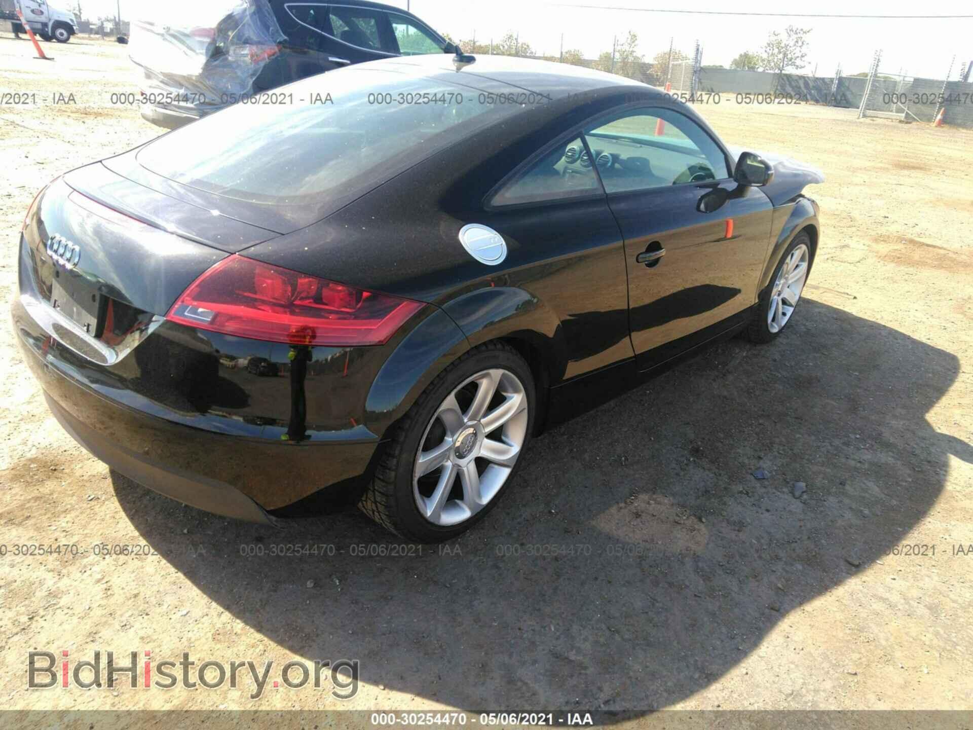 2008 AUDI TT - VIN: TRUAF38J181032355 - Фото 4