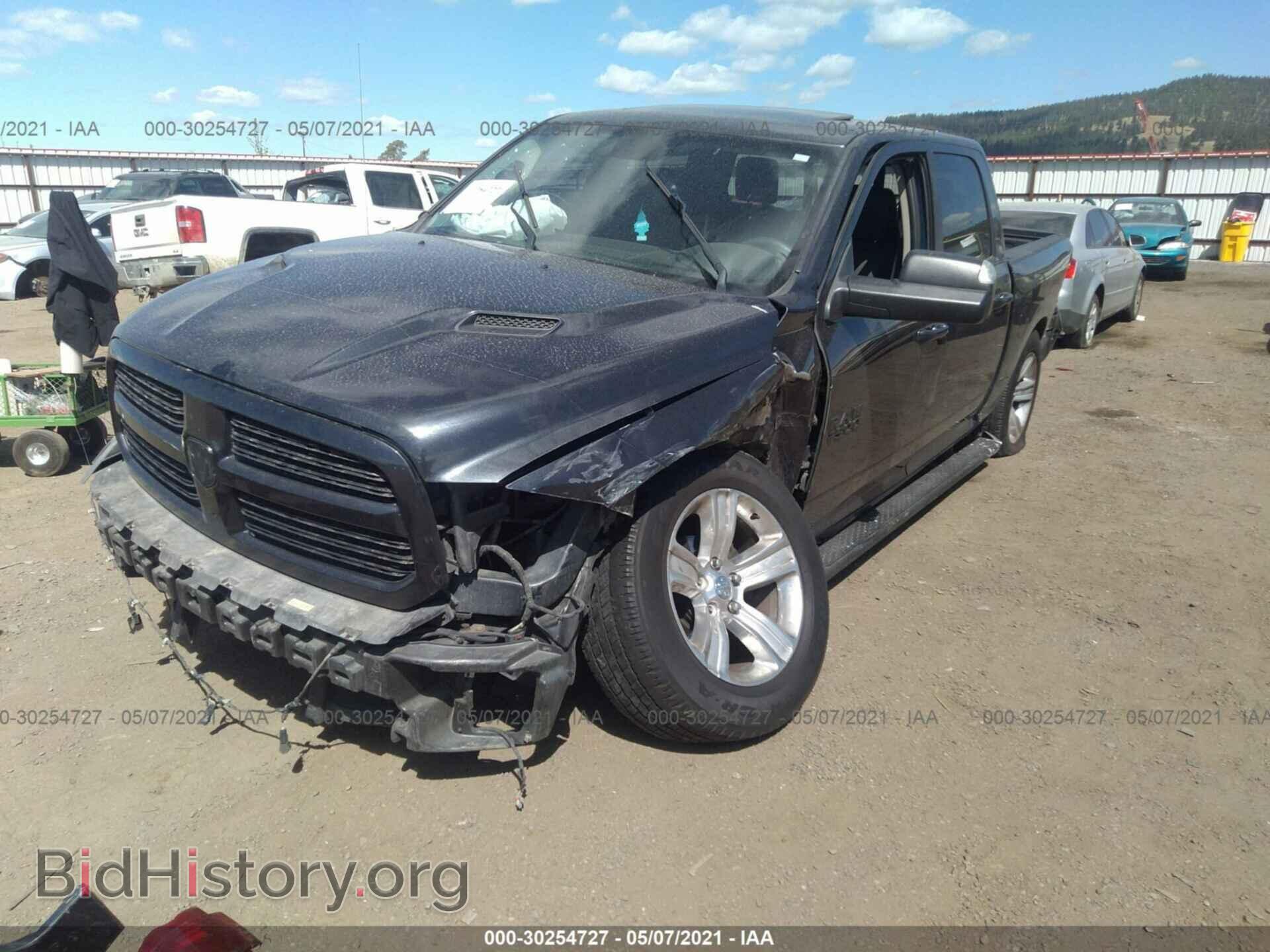 2015 RAM 1500 - VIN: 1C6RR7MT4FS632420 - Photo 2