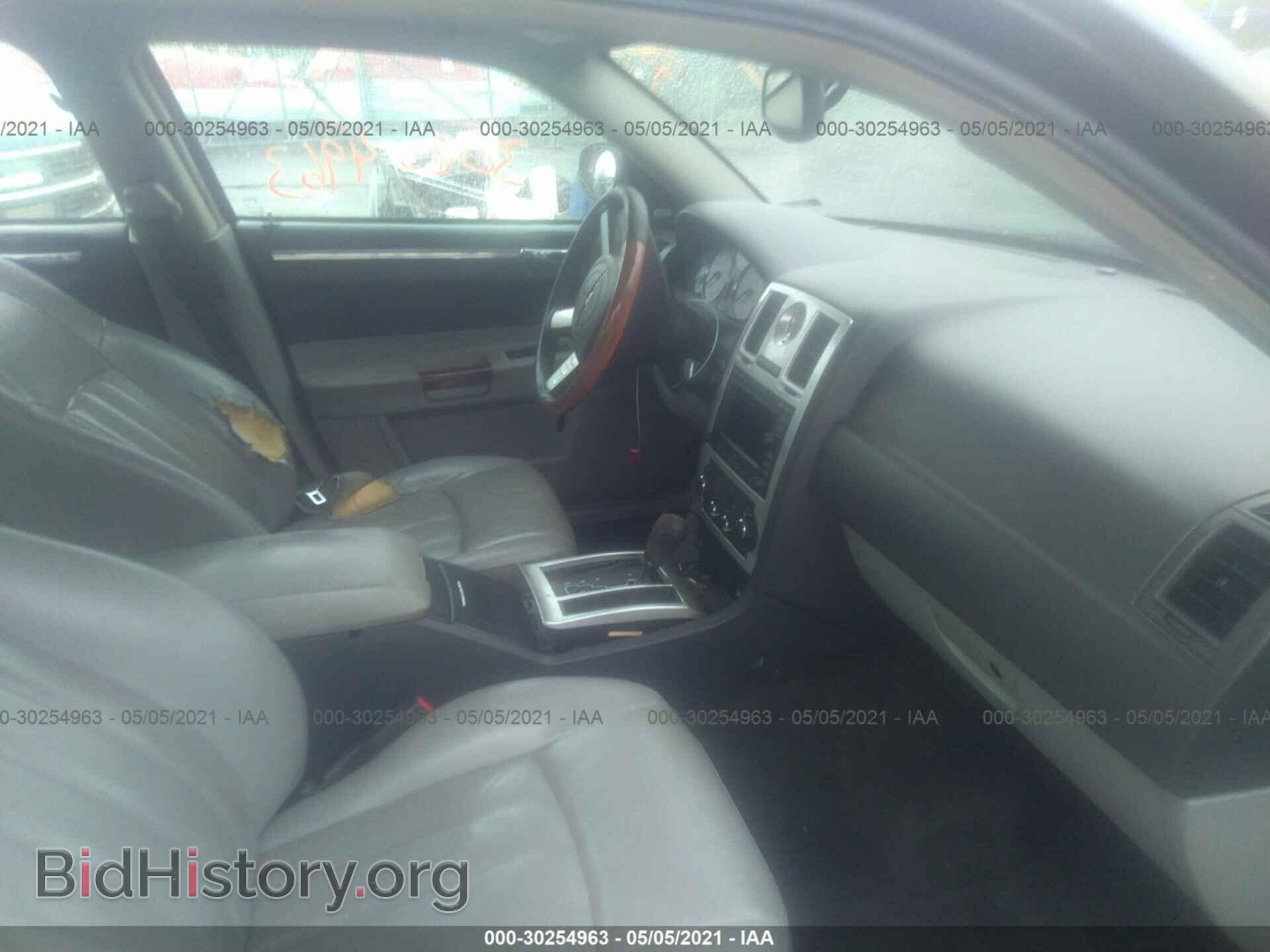 2006 CHRYSLER 300 - VIN: 2C3LK63H76H537890 - Фото 5