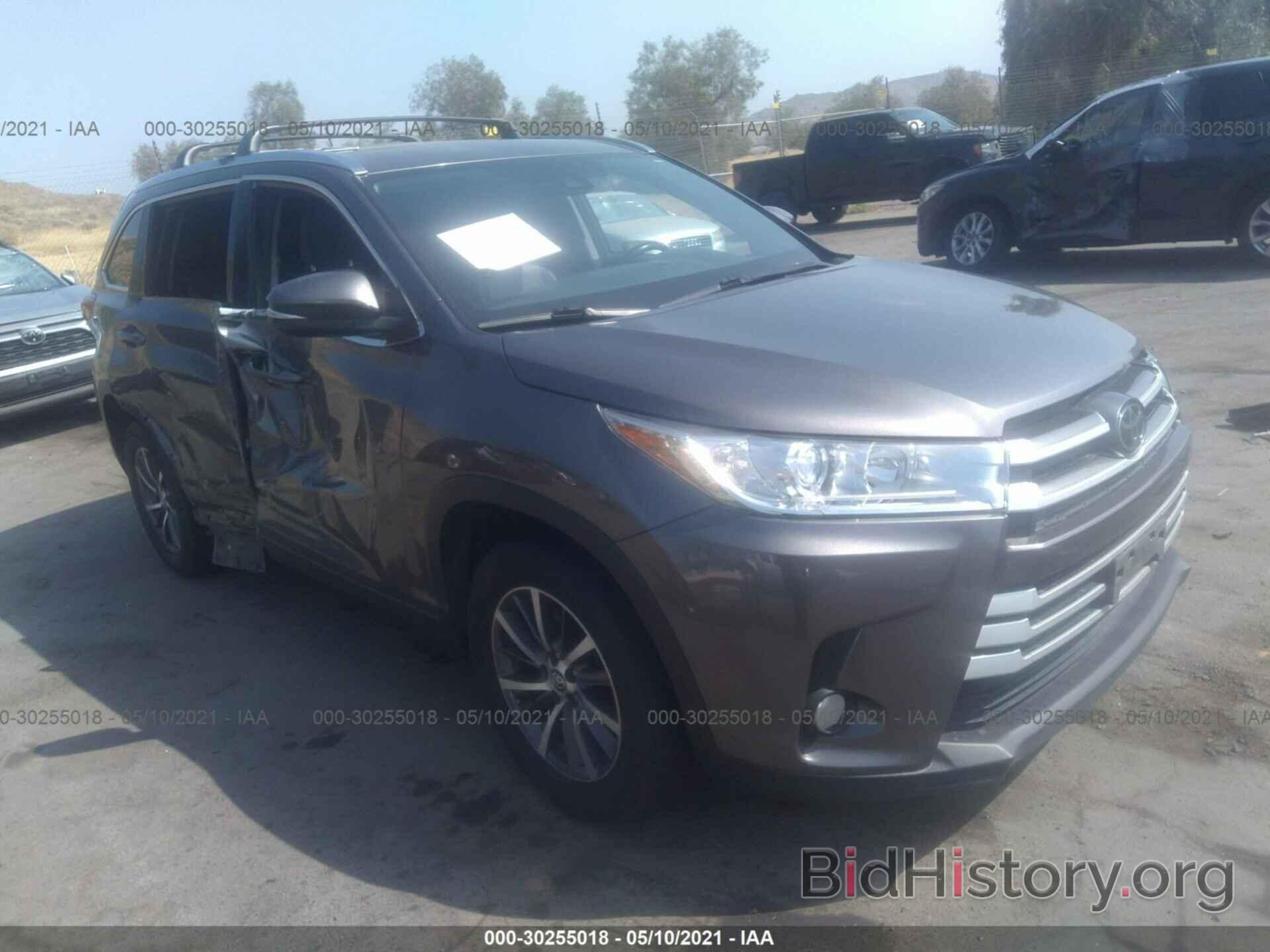 Photo 5TDKZRFH3HS510870 - TOYOTA HIGHLANDER 2017