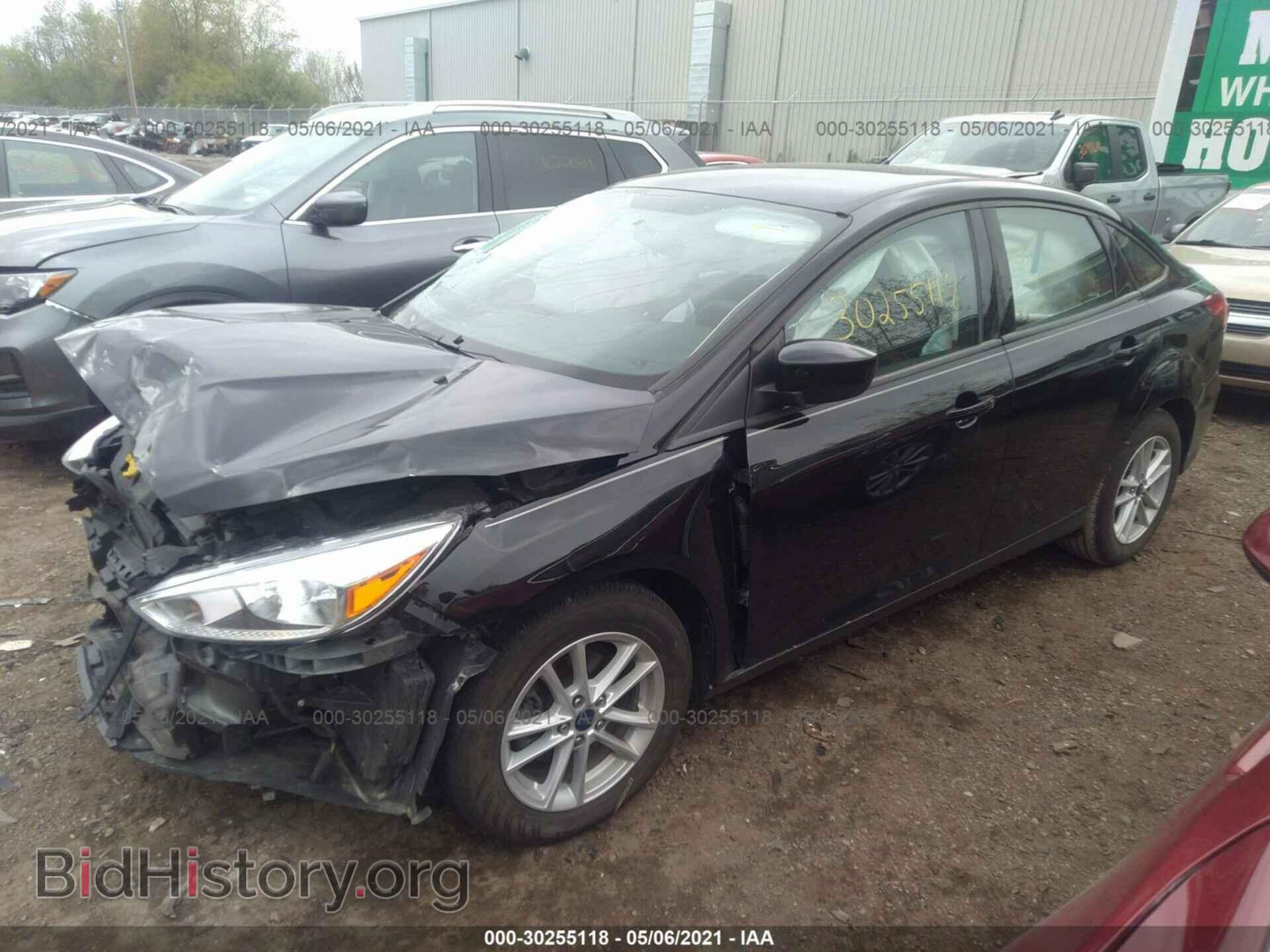2018 FORD FOCUS - VIN: 1FADP3FE6JL286492 - Фото 2