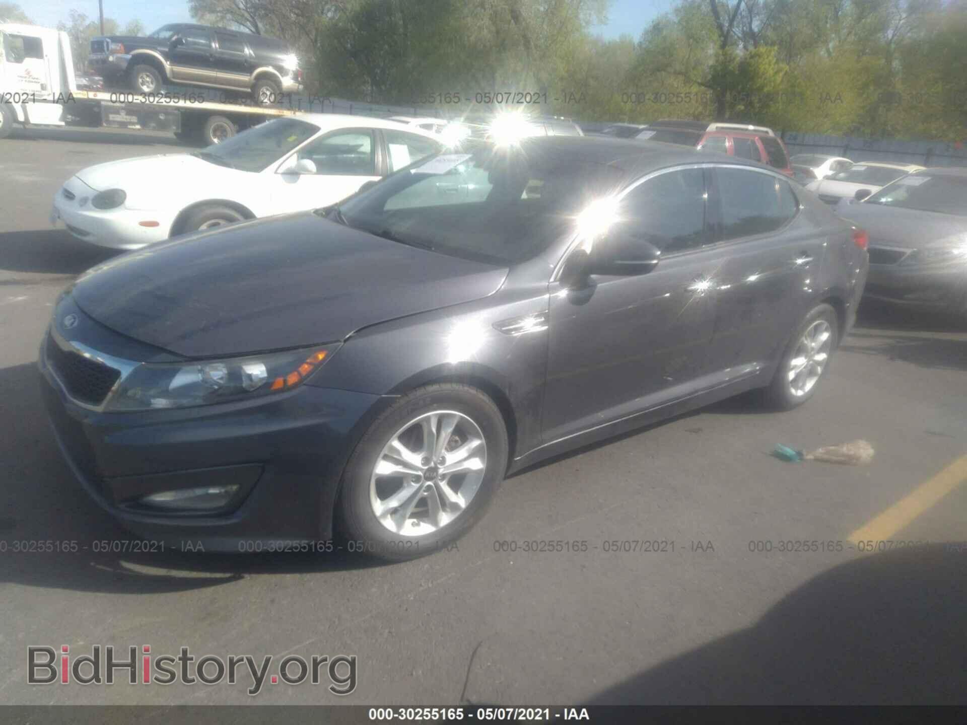 2011 KIA OPTIMA - VIN: KNAGN4A74B5123211 - Фото 2