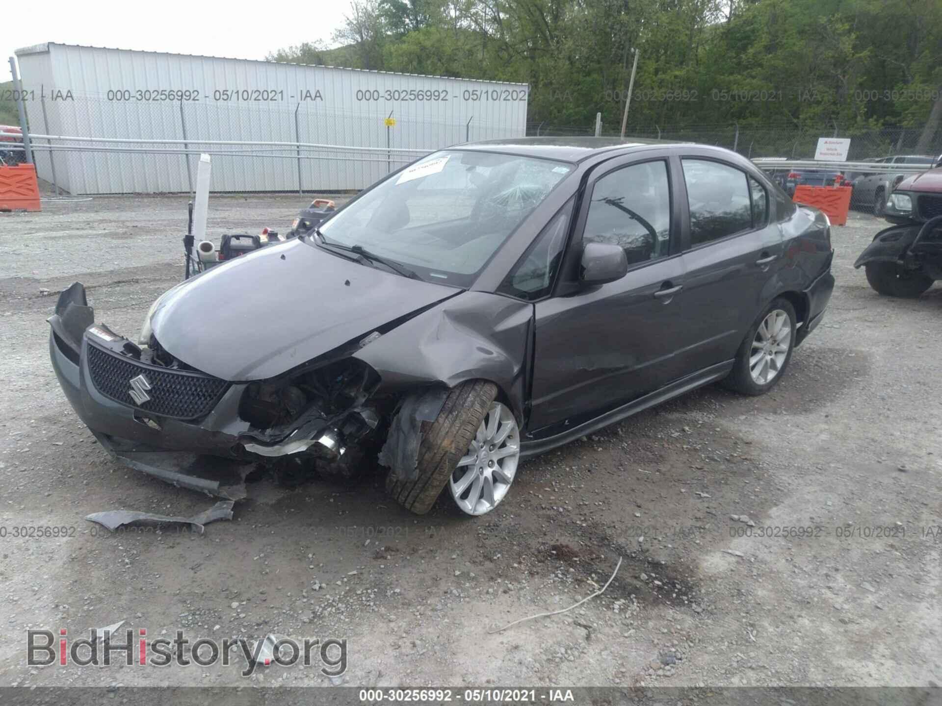 2011 SUZUKI SX4 - VIN: JS2YC5A41B6300208 - Photo 2