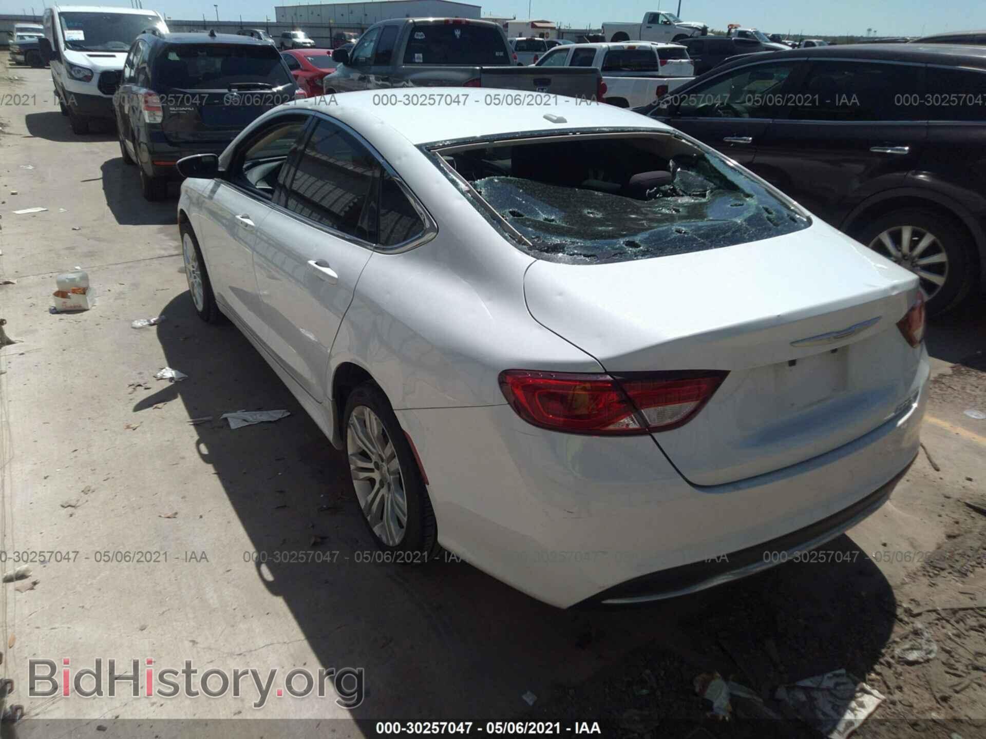 2015 CHRYSLER 200 - VIN: 1C3CCCABXFN536928 - Фото 3