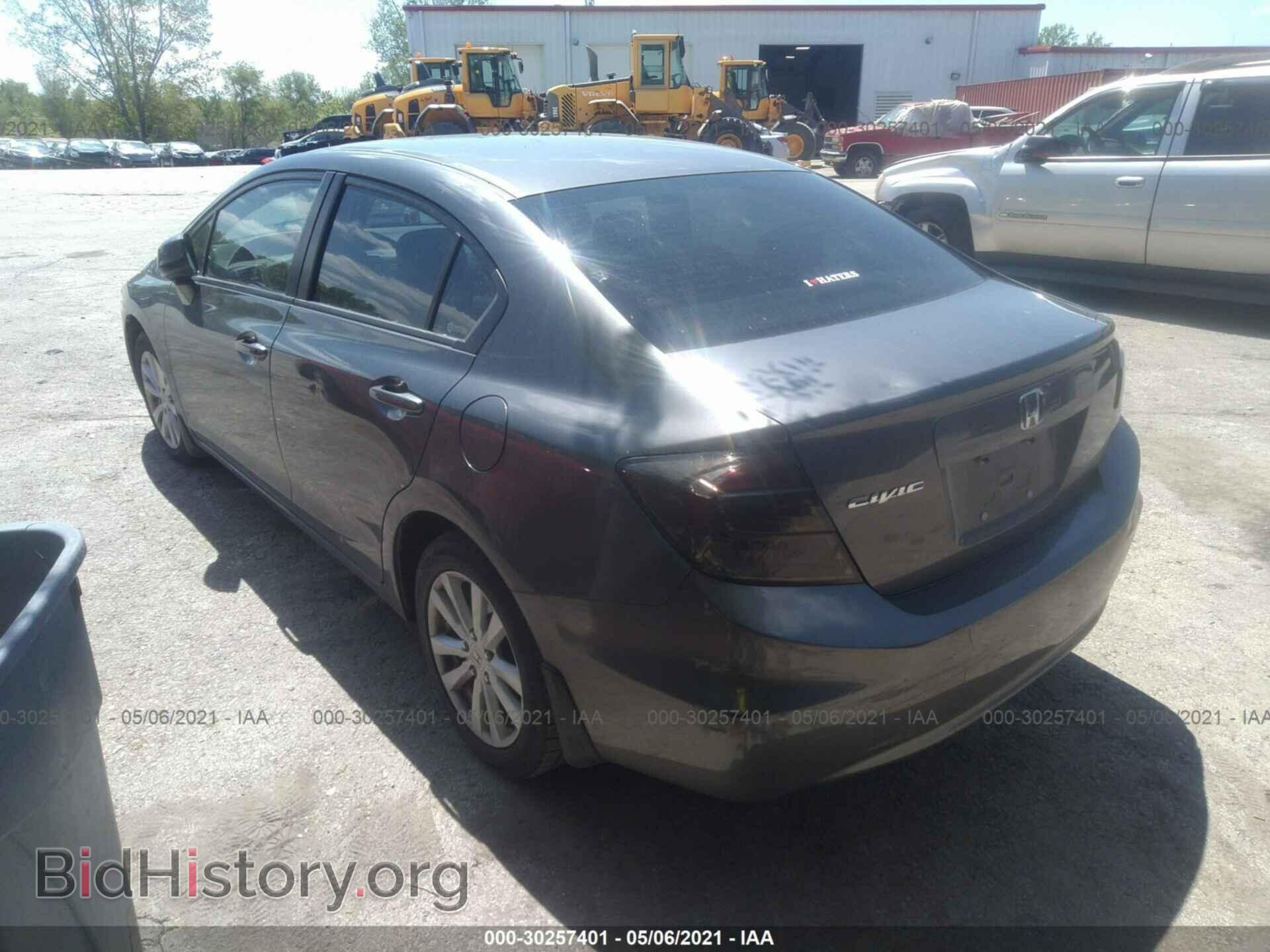 2012 HONDA CIVIC SDN - VIN: 2HGFB2F84CH518921 - Photo 3
