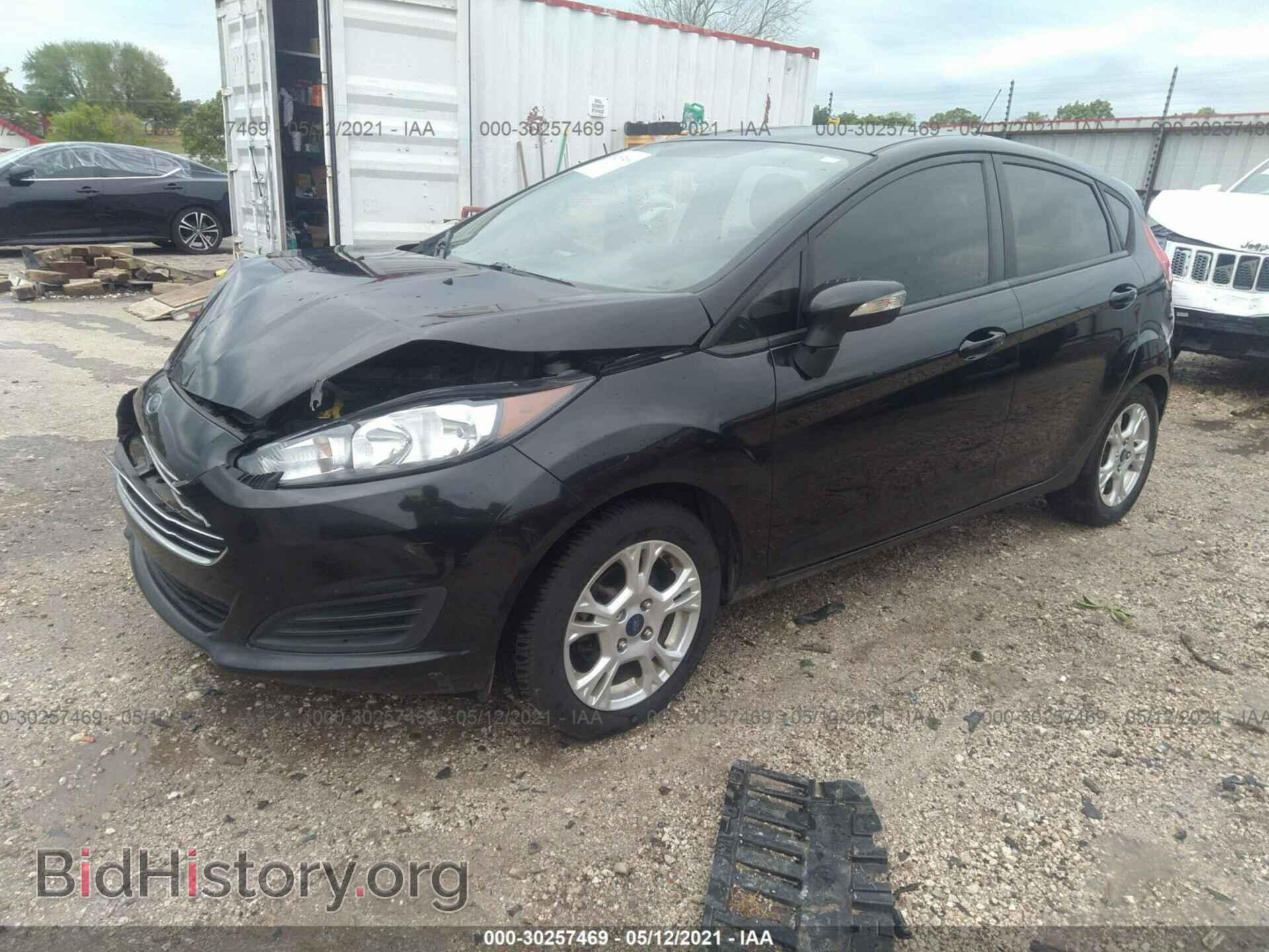 2015 FORD FIESTA - VIN: 3FADP4EJ0FM111472 - Фото 2
