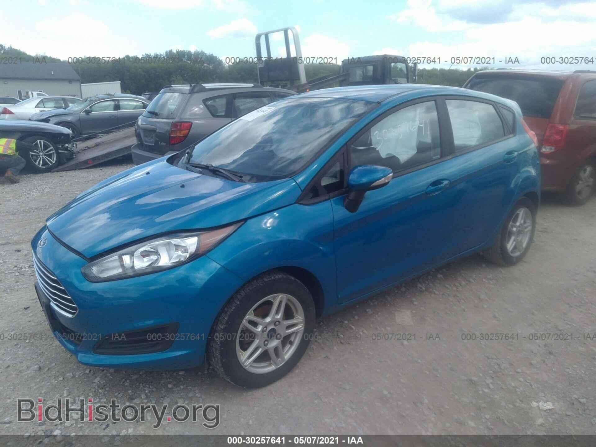 2017 FORD FIESTA - VIN: 3FADP4EJ4HM123398 - Фото 2