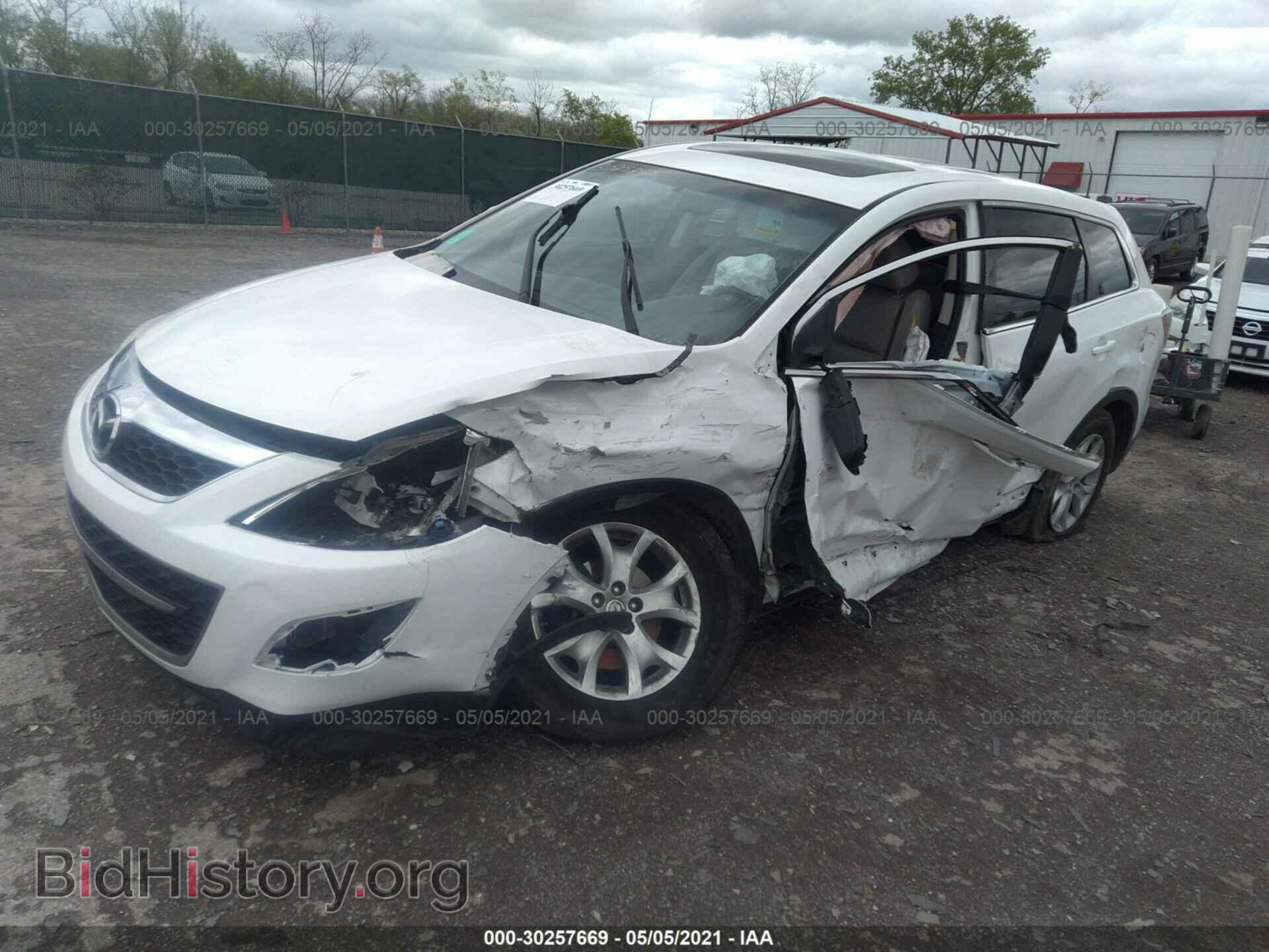 2011 MAZDA CX-9 - VIN: JM3TB2CA3B0328711 - Фото 2