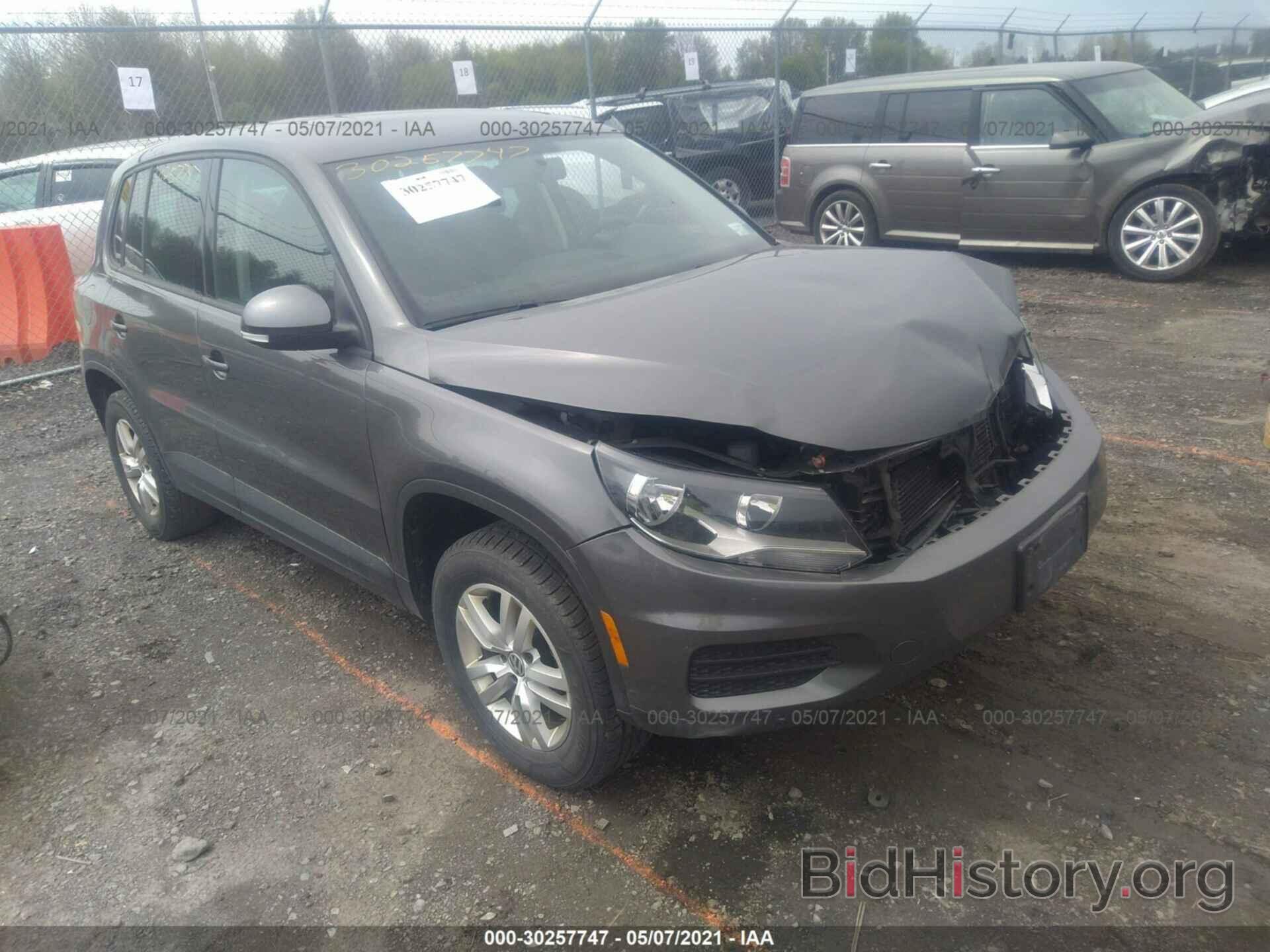 Photo WVGBV7AX4CW097862 - VOLKSWAGEN TIGUAN 2012