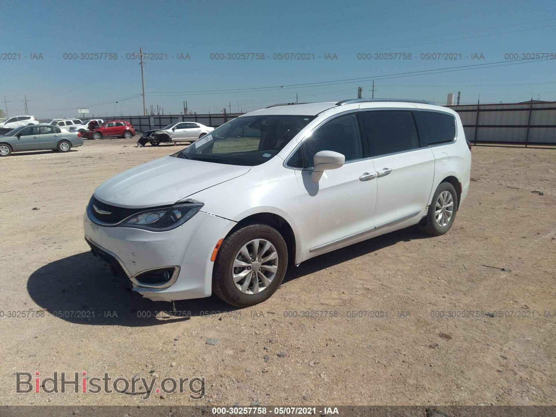 2018 CHRYSLER PACIFICA - VIN: 2C4RC1BG4JR119689 - Фото 2