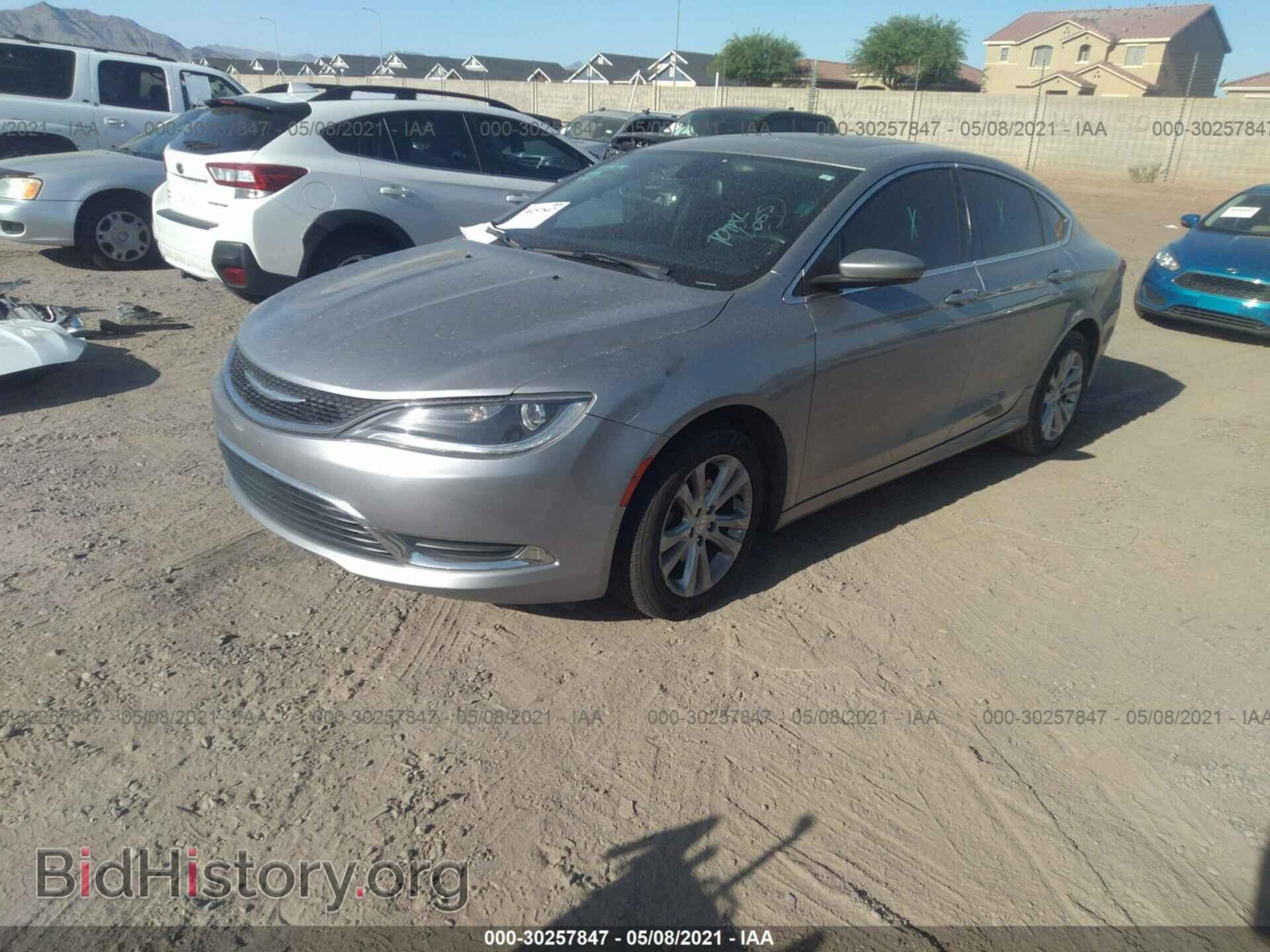 2015 CHRYSLER 200 - VIN: 1C3CCCAB2FN621634 - Фото 2