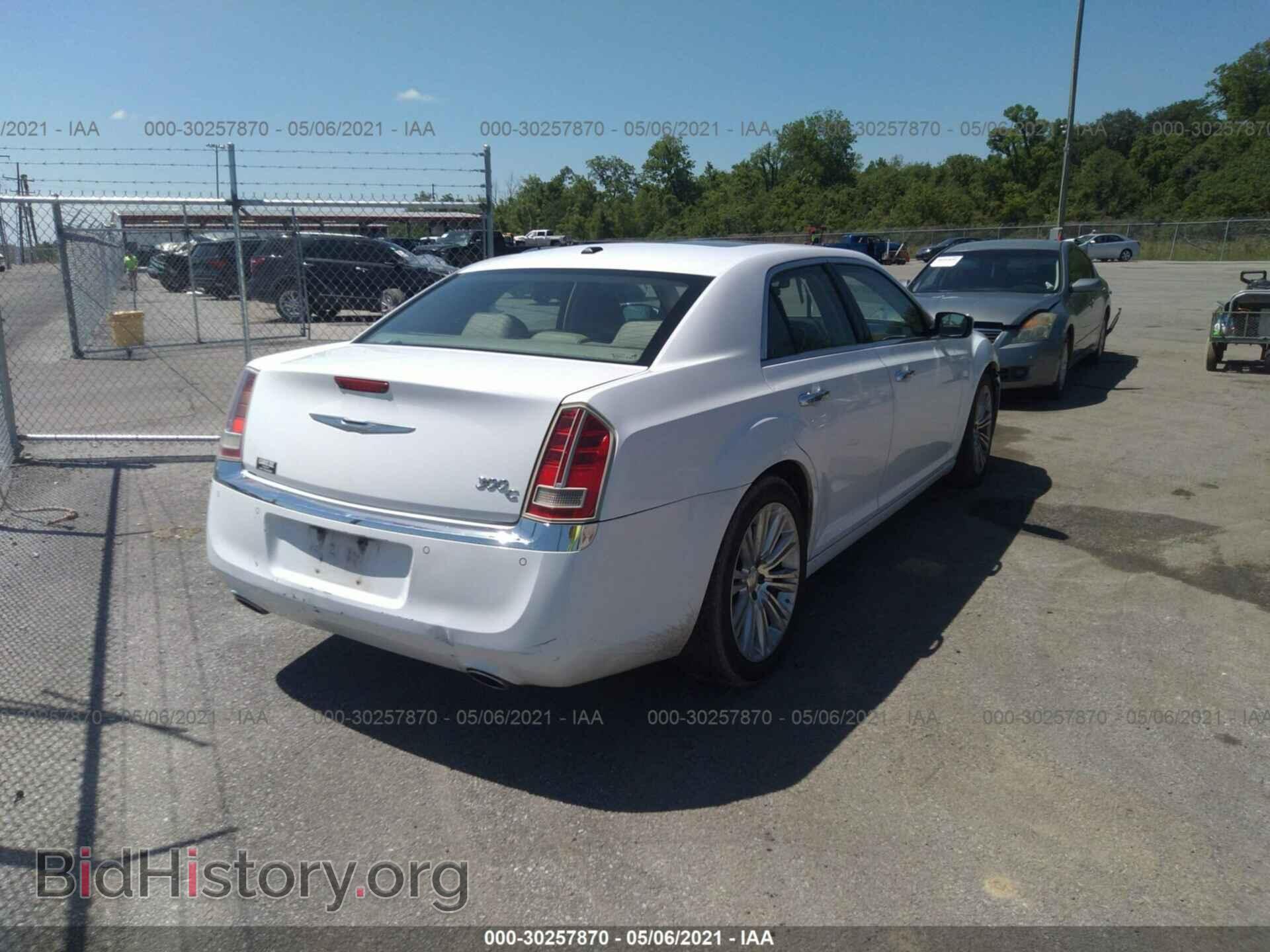 2011 CHRYSLER 300 - VIN: 2C3CA6CT1BH598623 - Фото 4