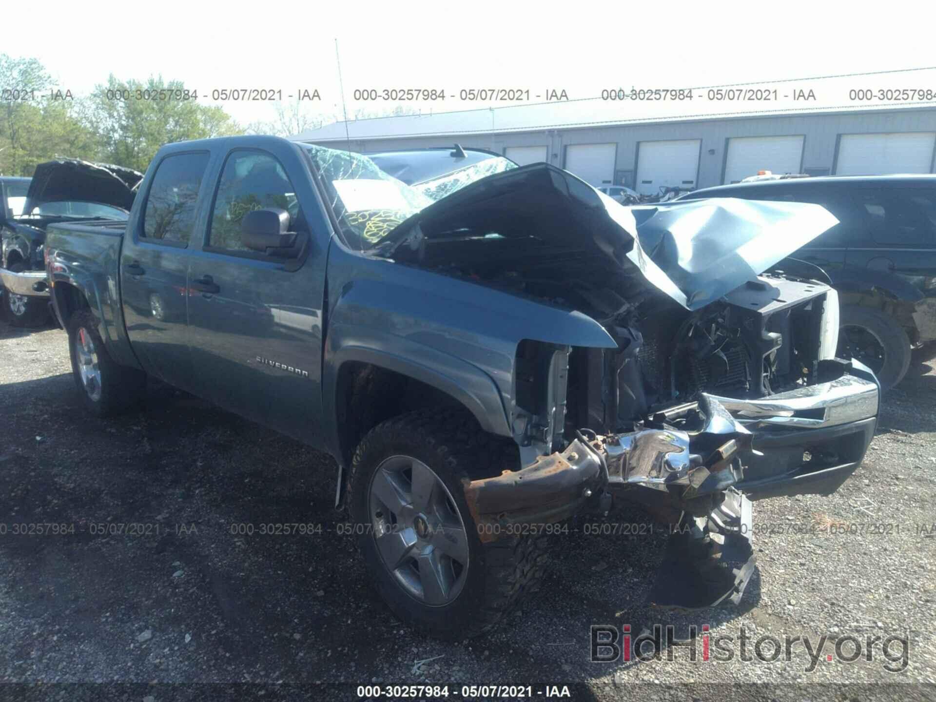 Photo 3GCPKSE3XBG271539 - CHEVROLET SILVERADO 1500 2011