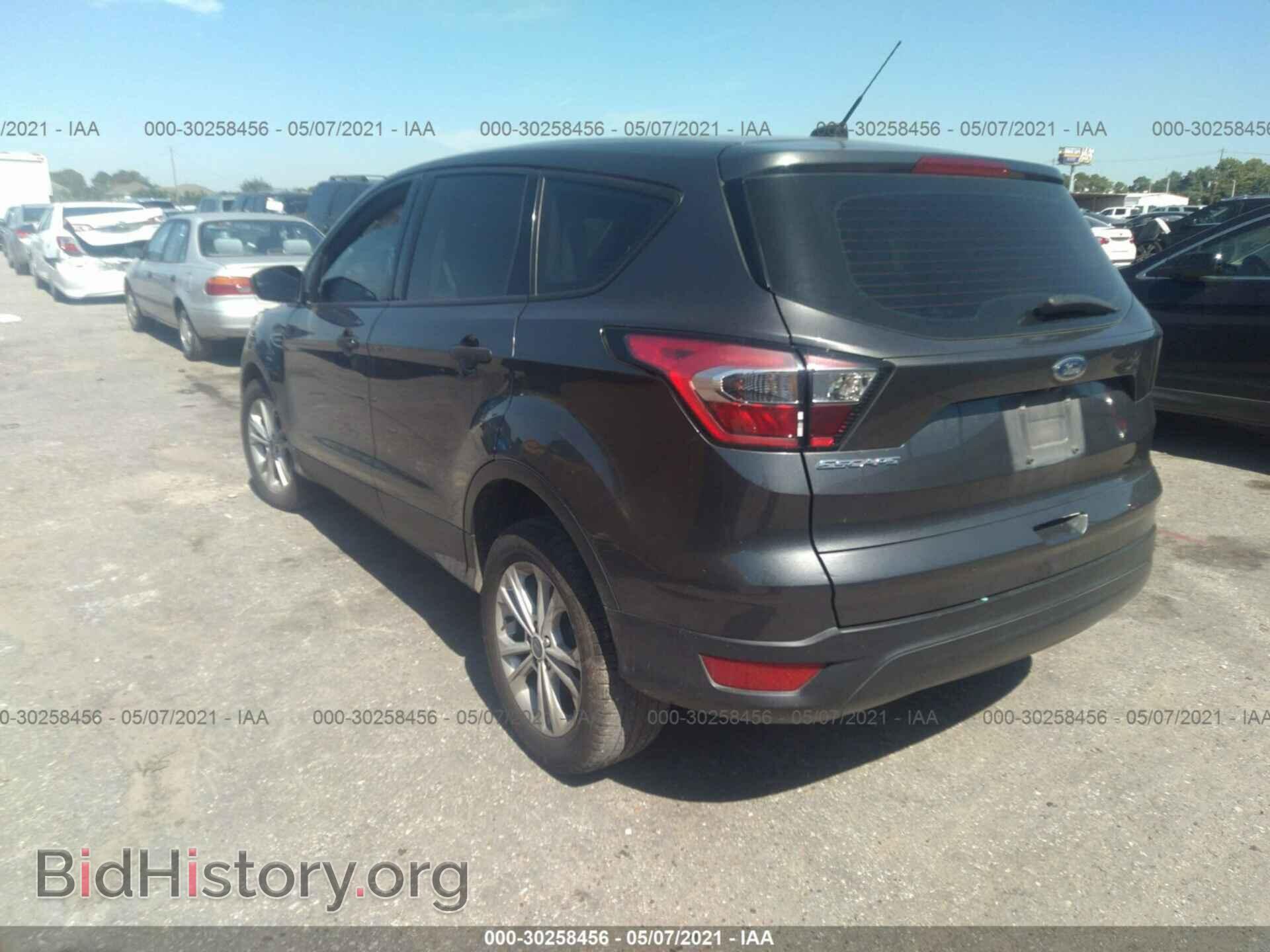 2017 FORD ESCAPE - VIN: 1FMCU0F70HUC78158 - Фото 3