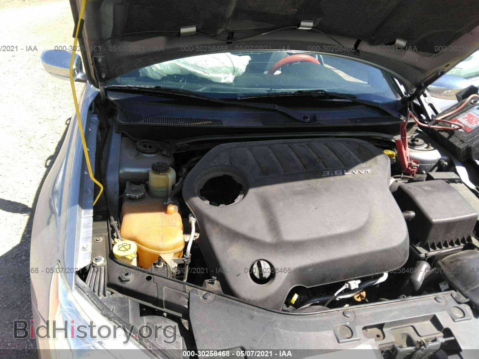 2013 CHRYSLER 200 - VIN: 1C3CCBCG0DN579223 - Фото 10