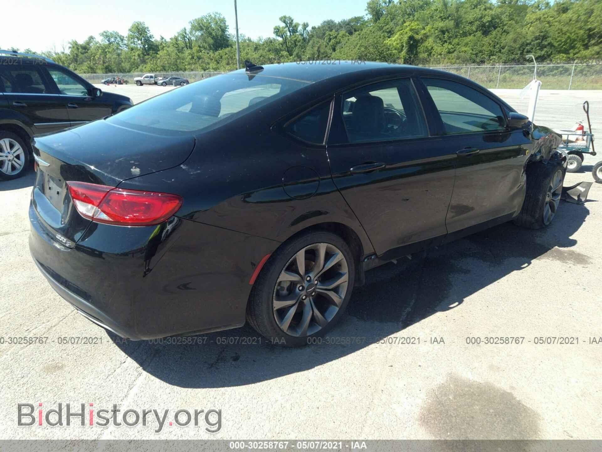 2016 CHRYSLER 200 - VIN: 1C3CCCBB2GN107654 - Фото 4