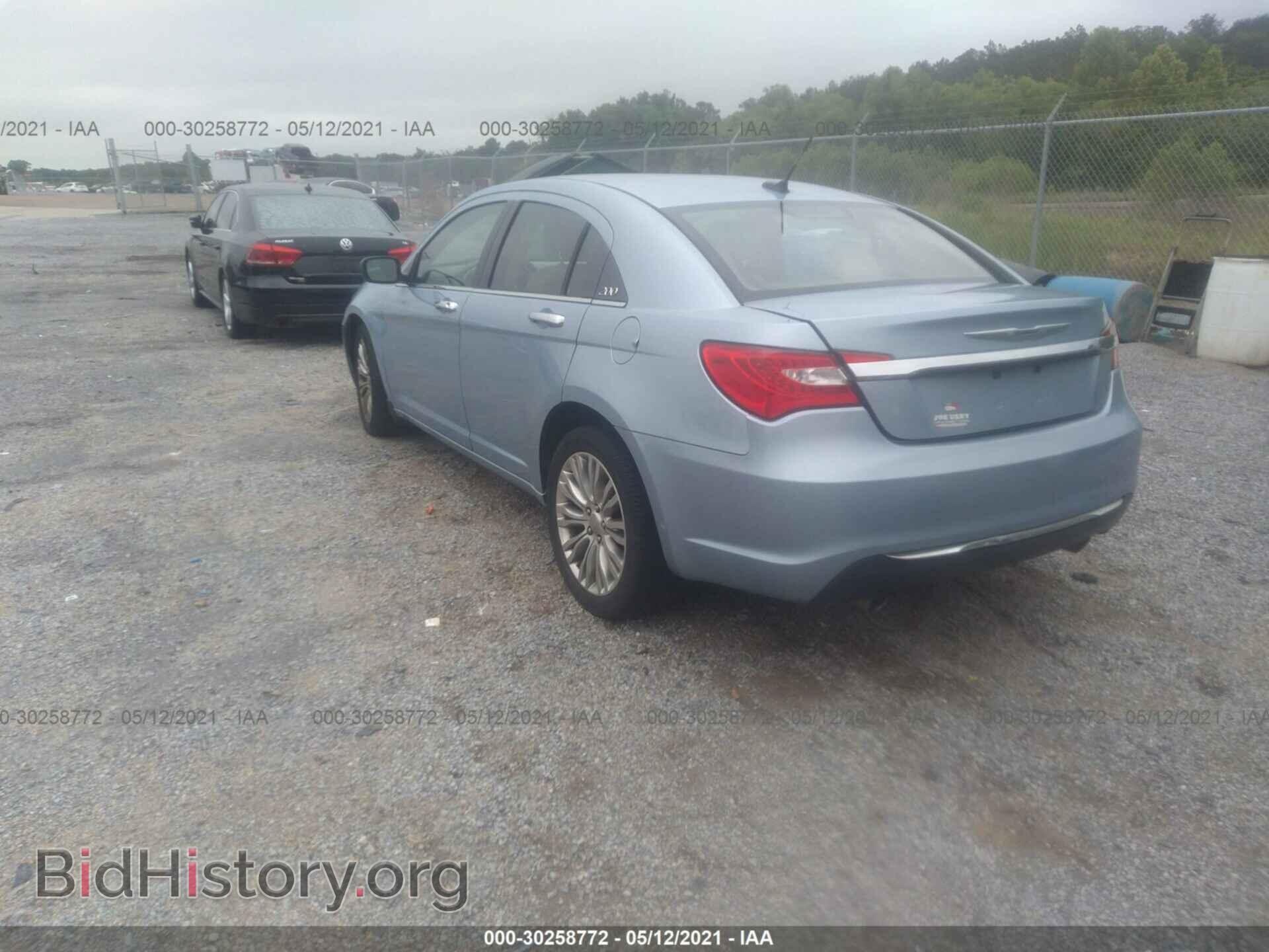 2013 CHRYSLER 200 - VIN: 1C3CCBCG2DN505625 - Фото 3