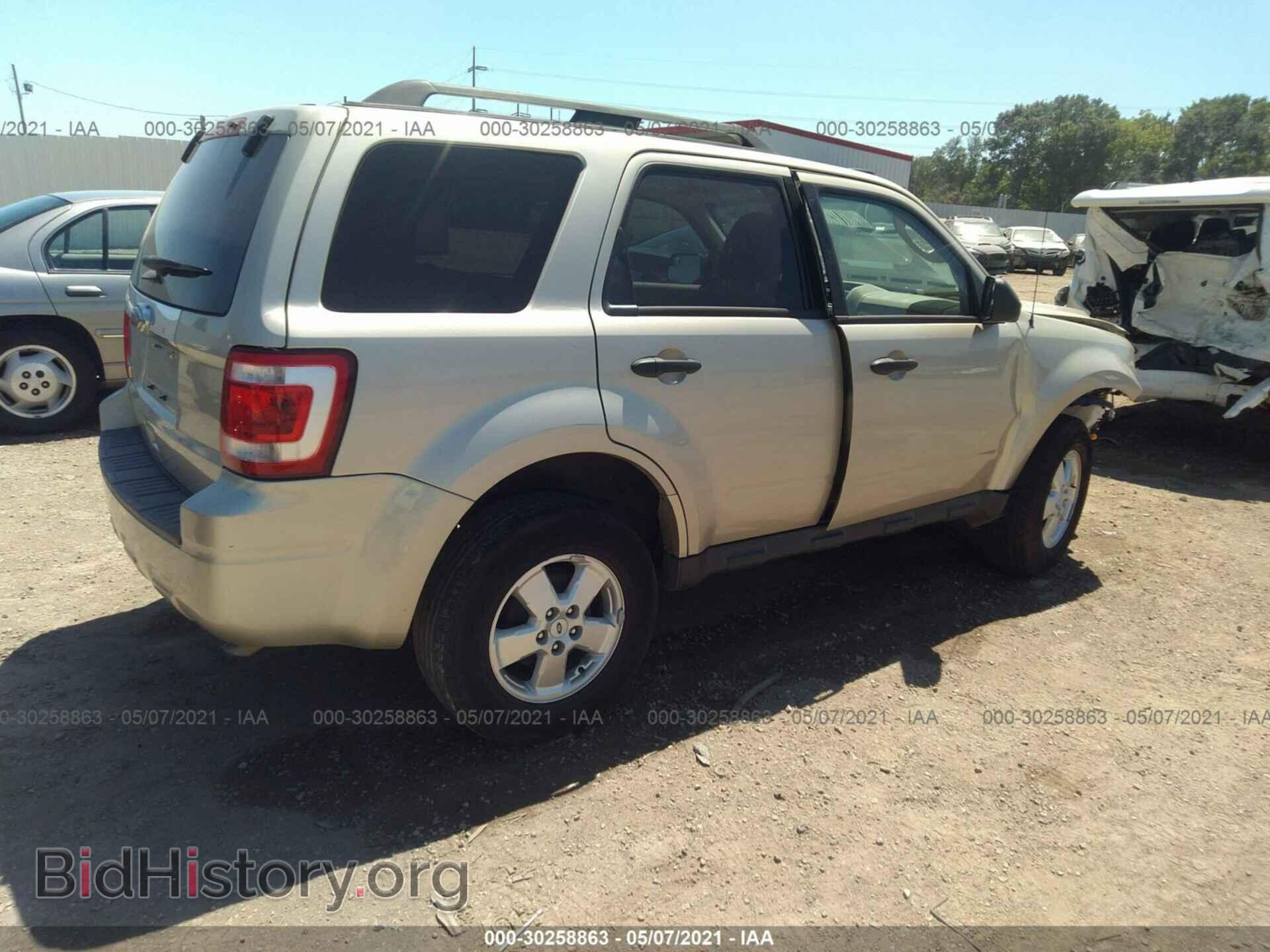 2012 FORD ESCAPE - VIN: 1FMCU0D79CKA98930 - Фото 4