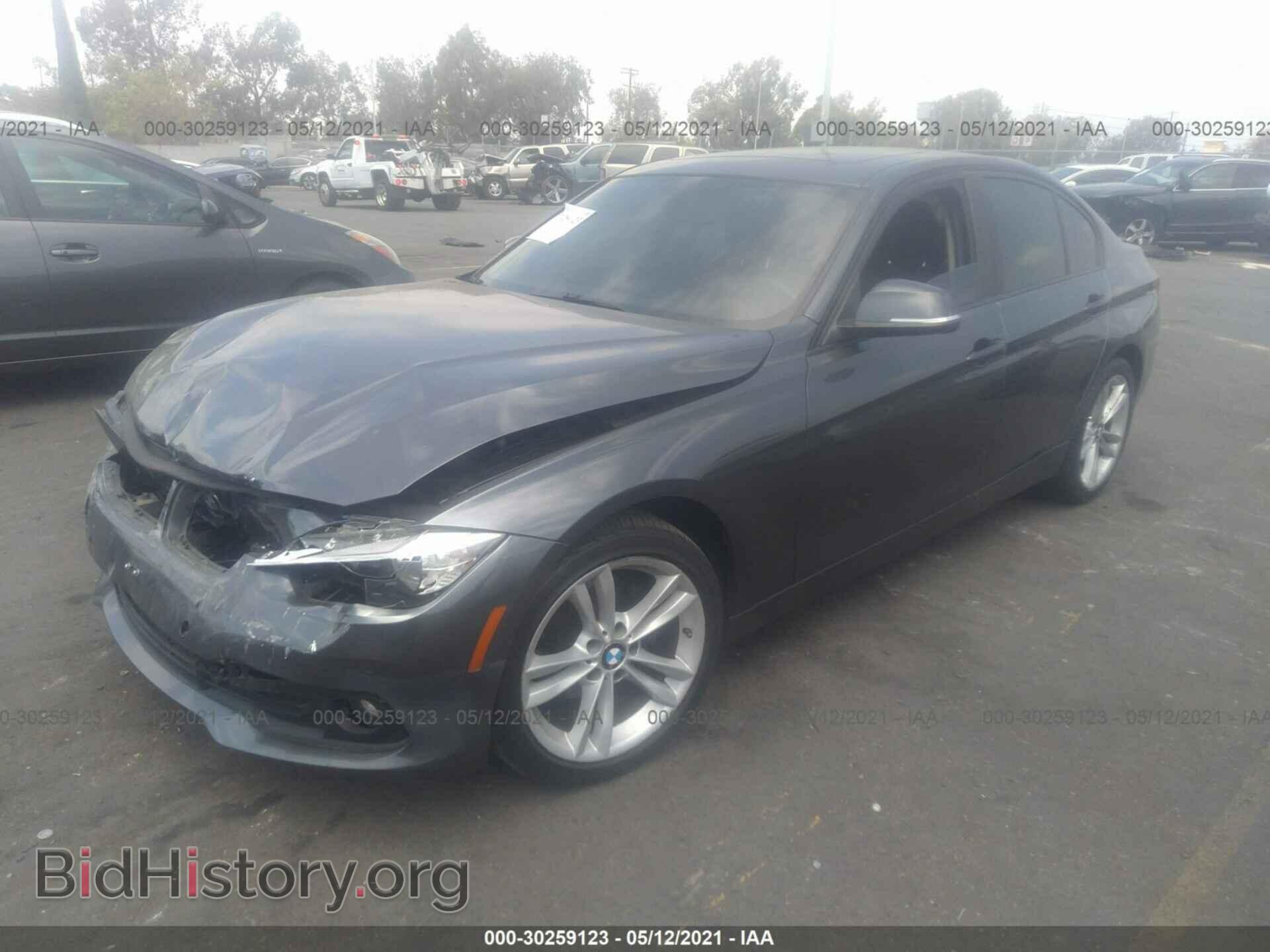 2014 BMW 3 SERIES - VIN: WBA3B1C58EK133229 - Фото 2